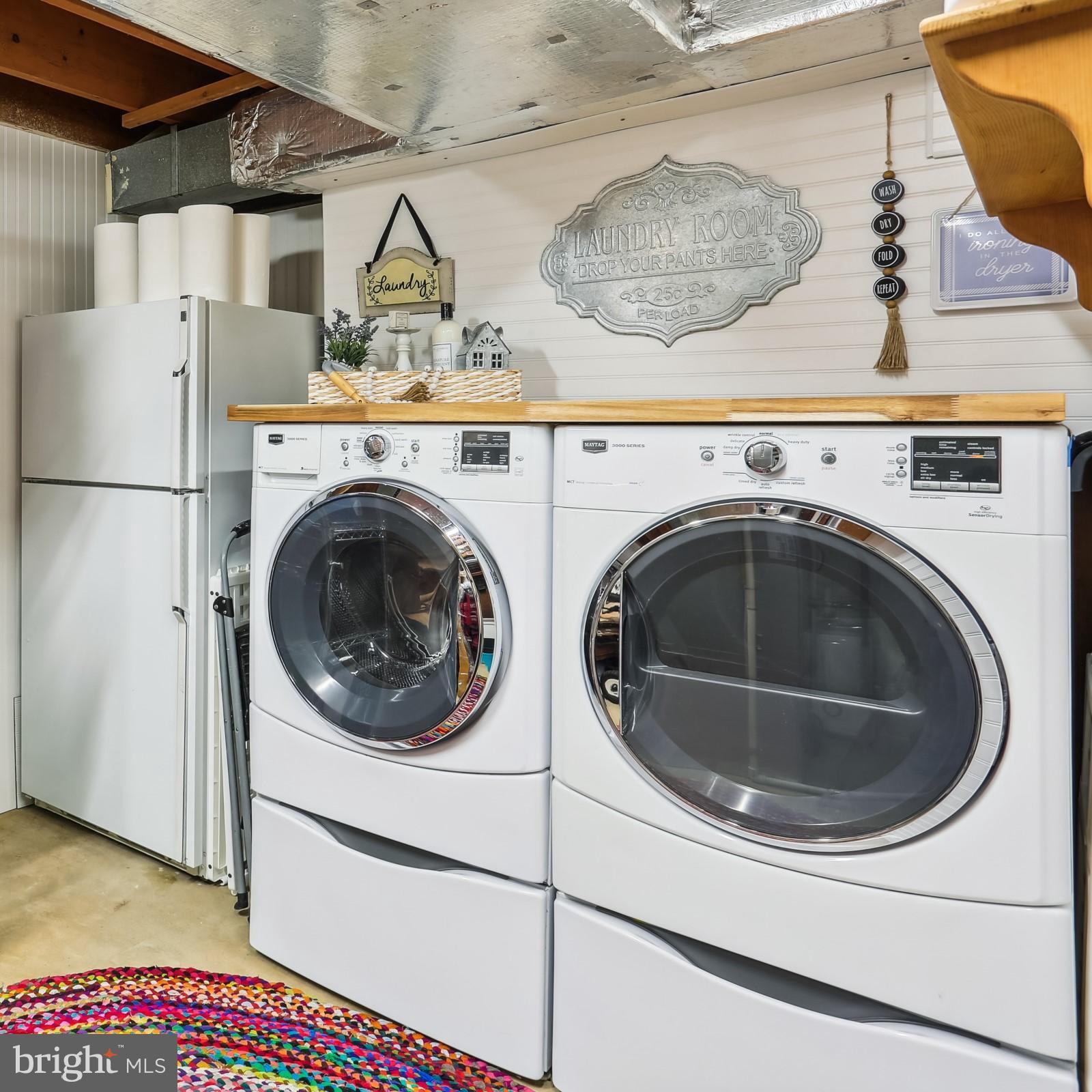 ROCKSHIRE TOWNHOMES - Residential