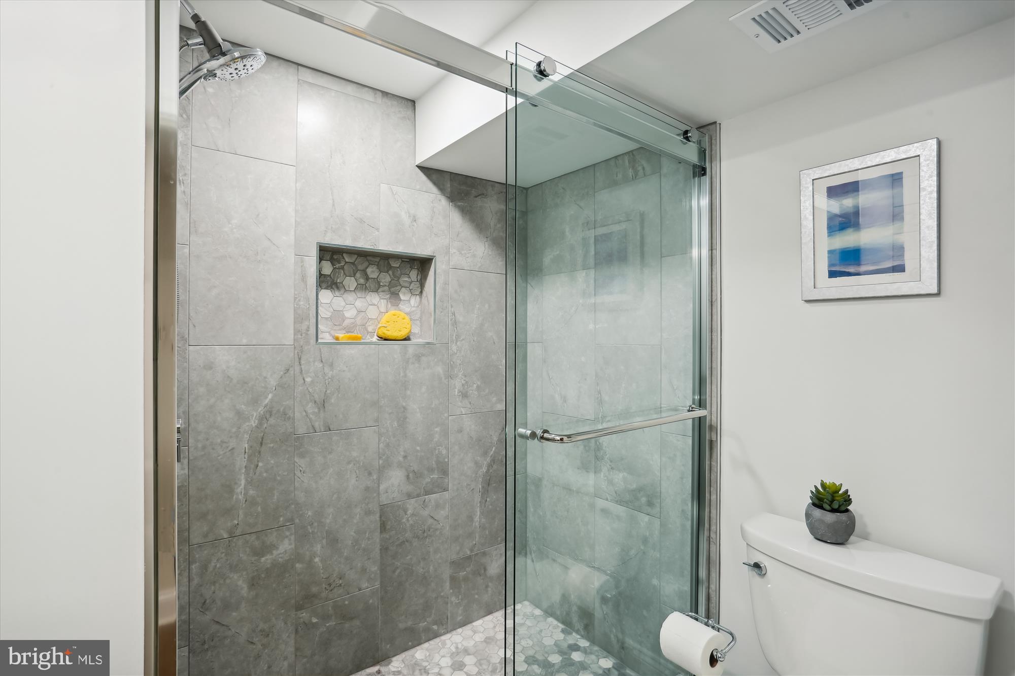 ROCKSHIRE TOWNHOMES - Residential