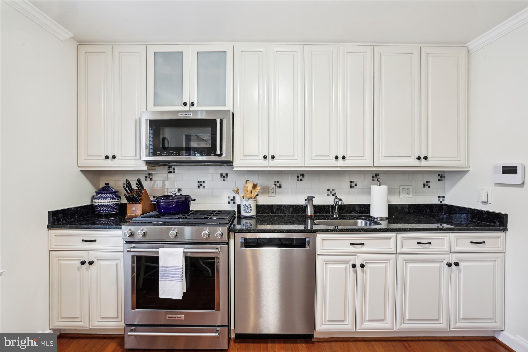 ROCKSHIRE TOWNHOMES - Residential