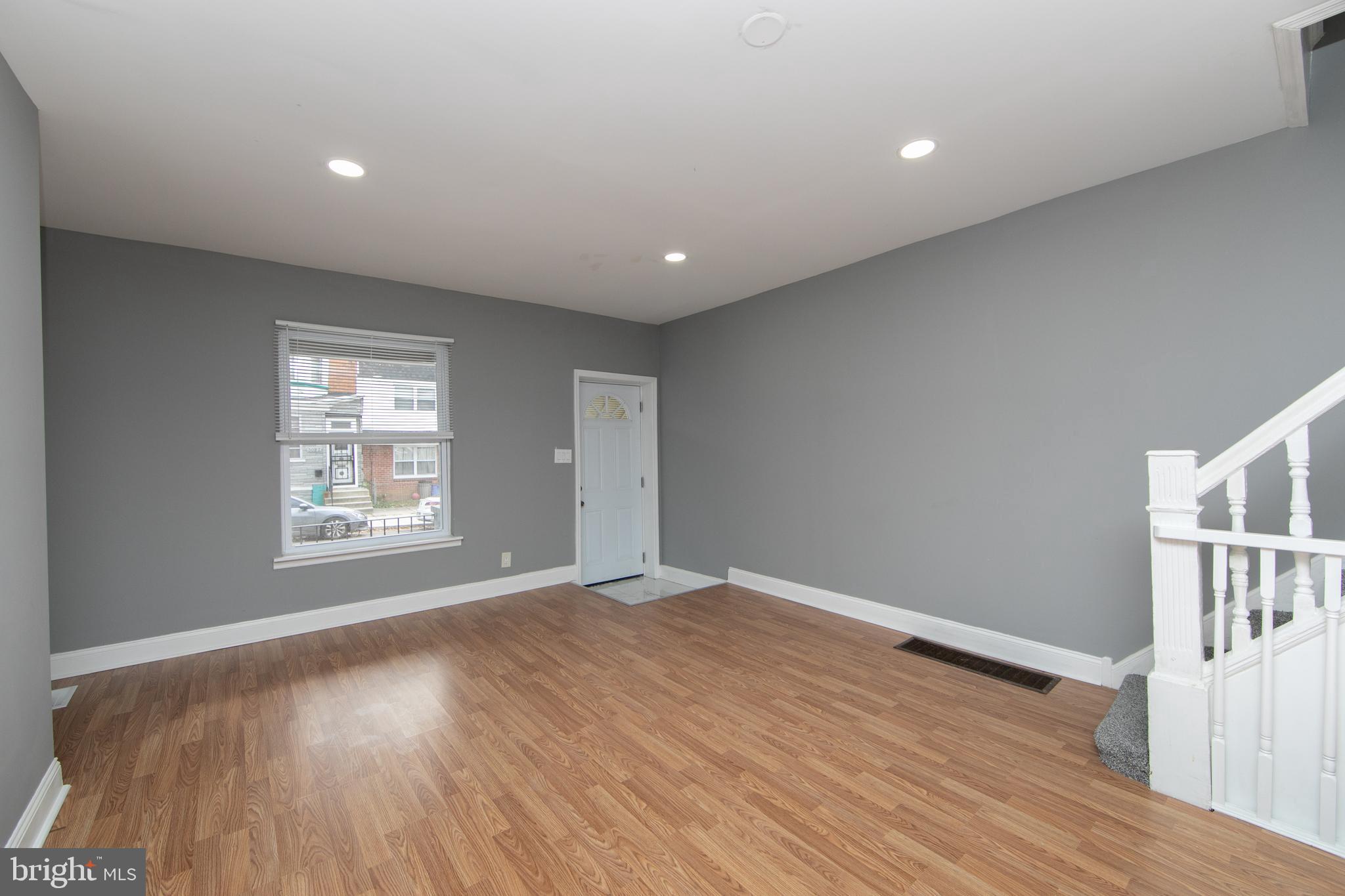 MILL CREEK - Residential