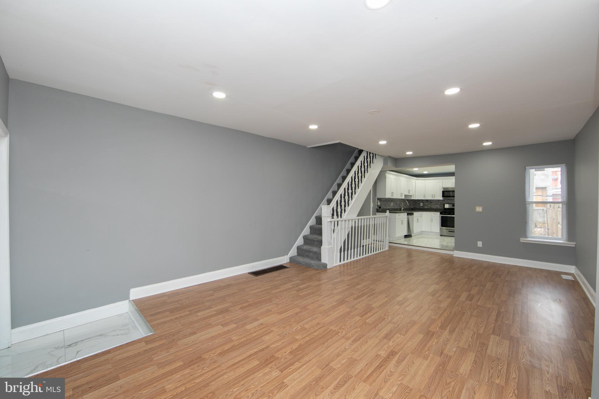 MILL CREEK - Residential