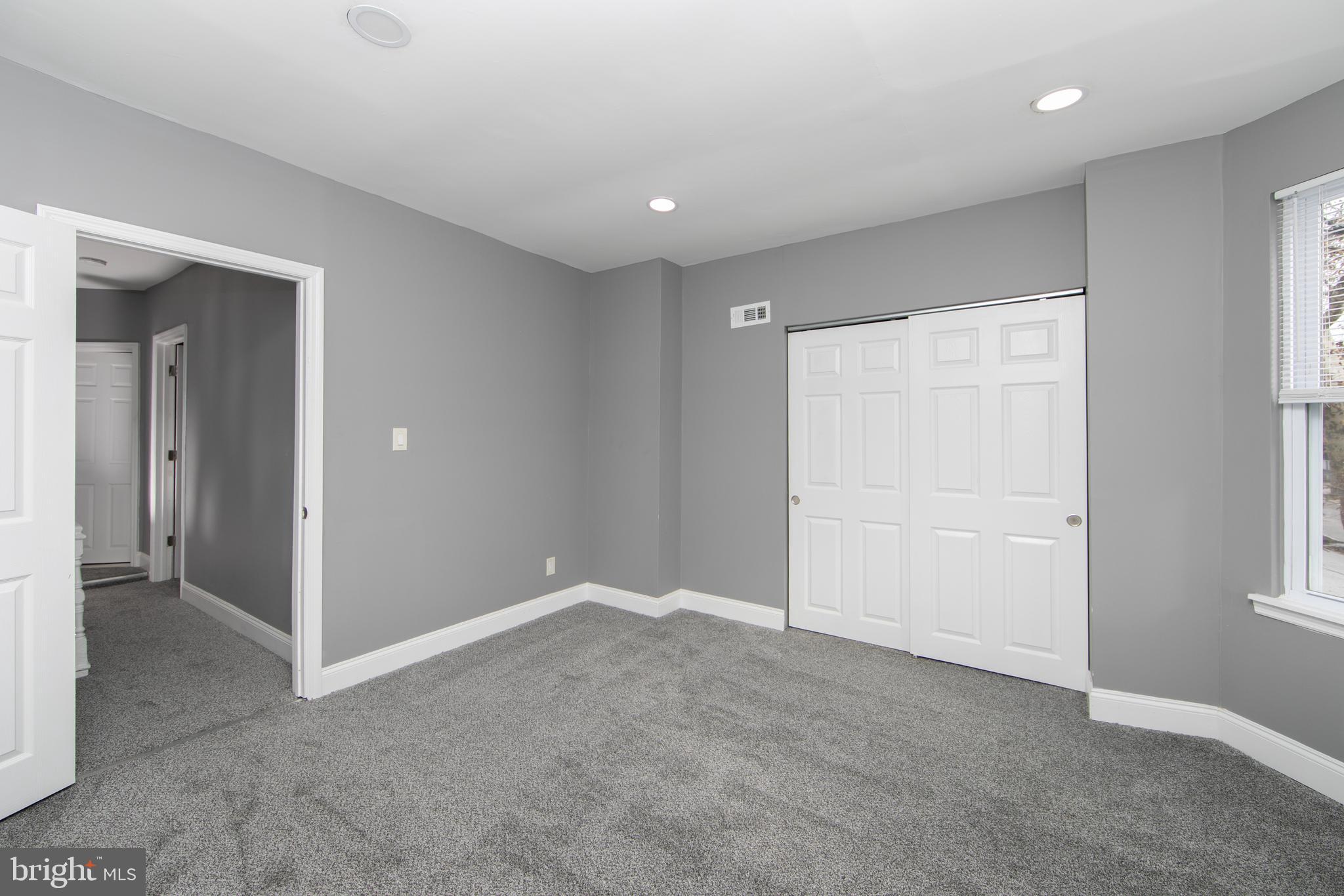 MILL CREEK - Residential