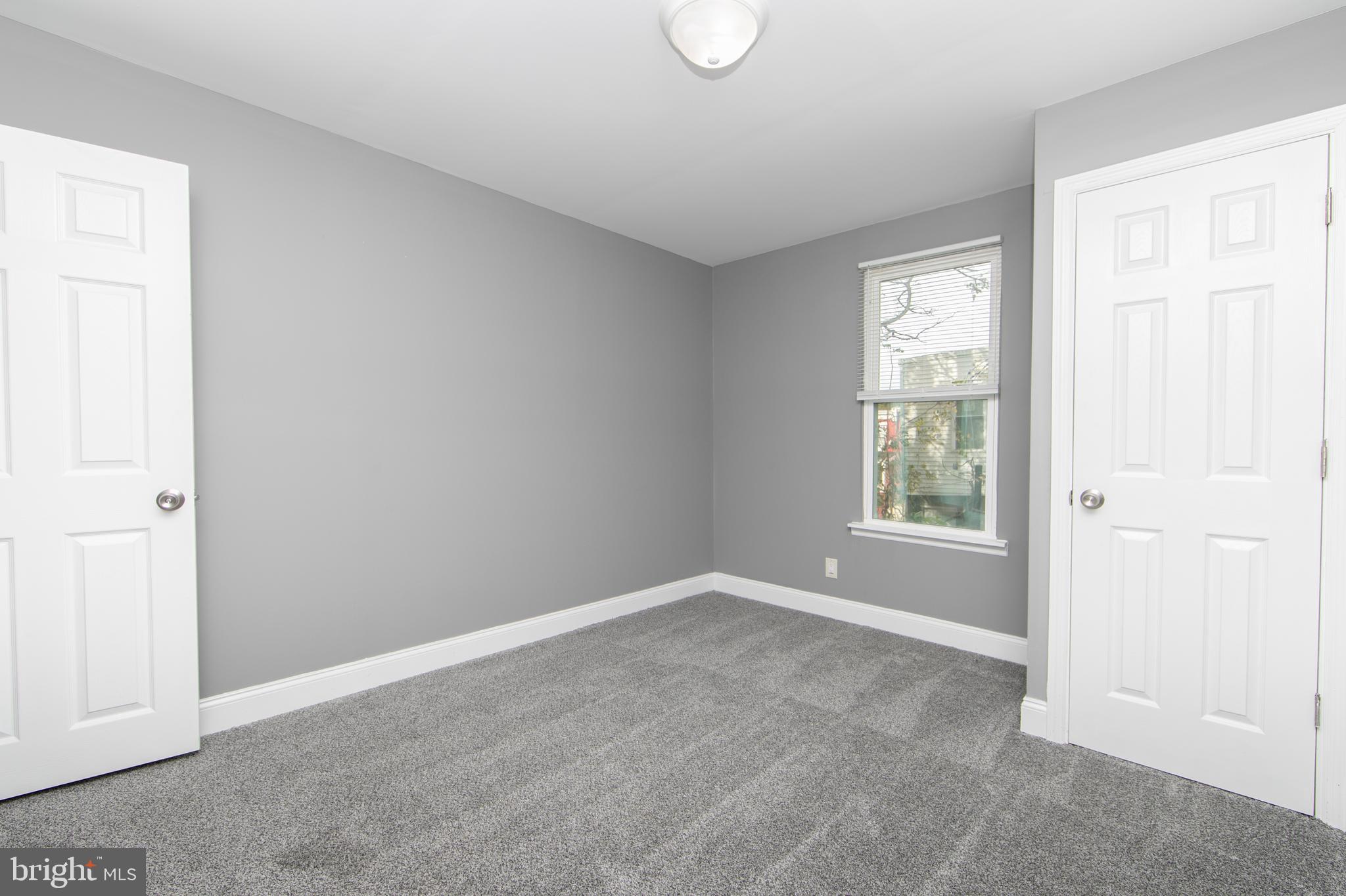 MILL CREEK - Residential