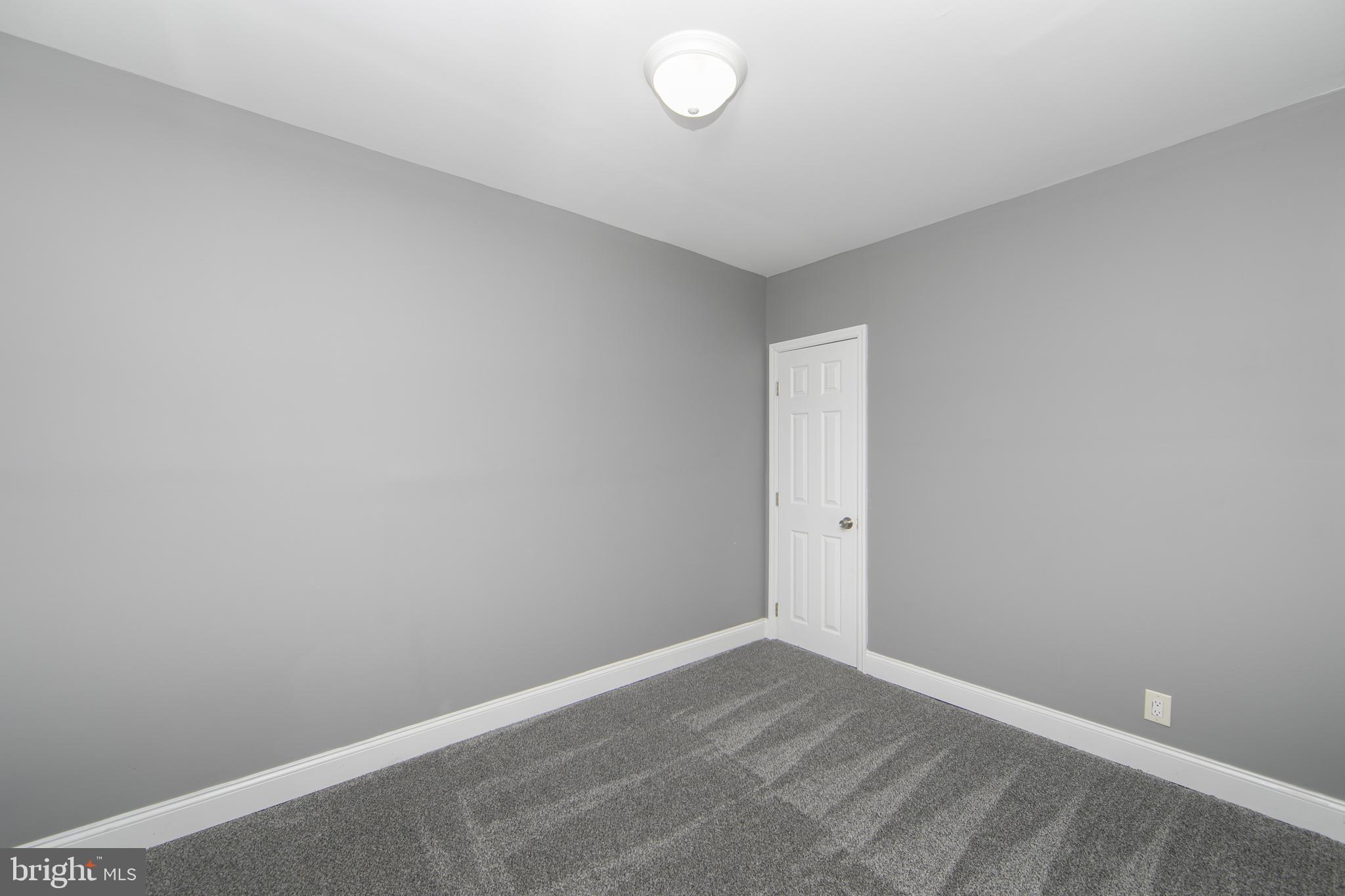 MILL CREEK - Residential