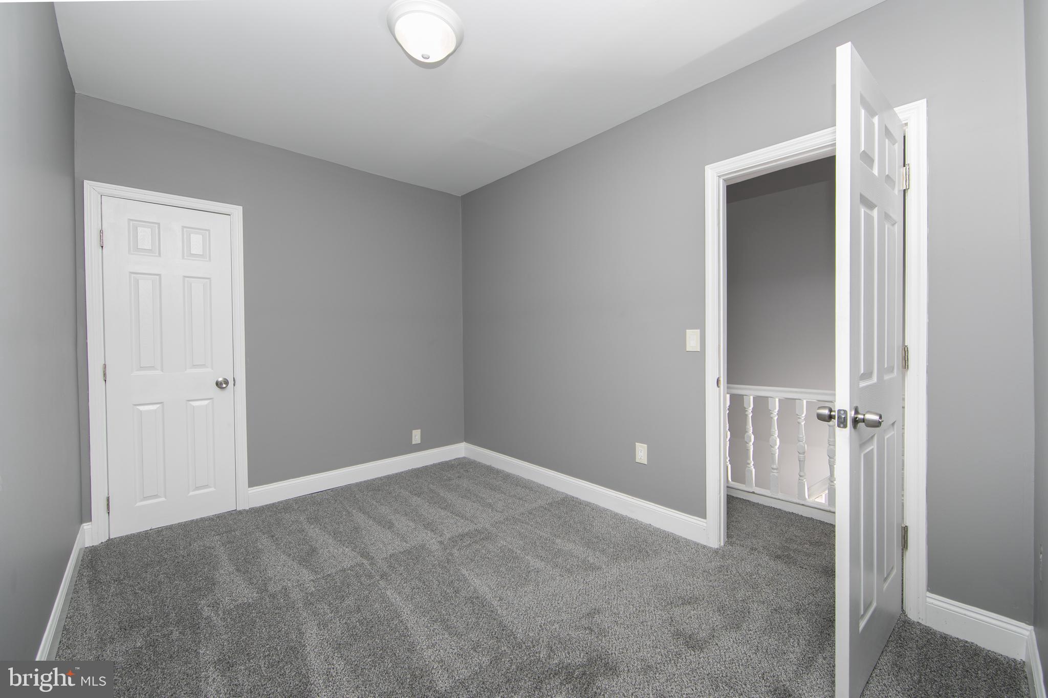 MILL CREEK - Residential