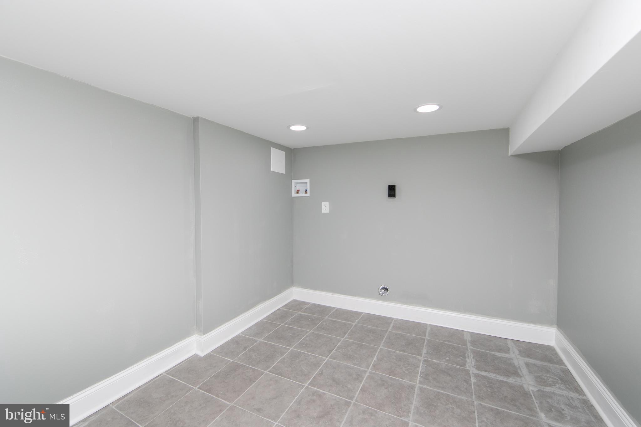 MILL CREEK - Residential