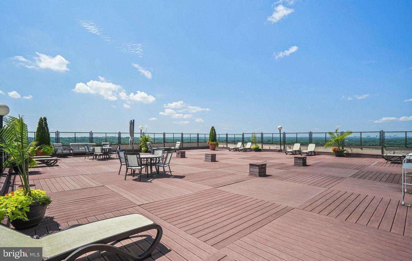 FRIENDSHIP HEIGHTS - Residential Lease