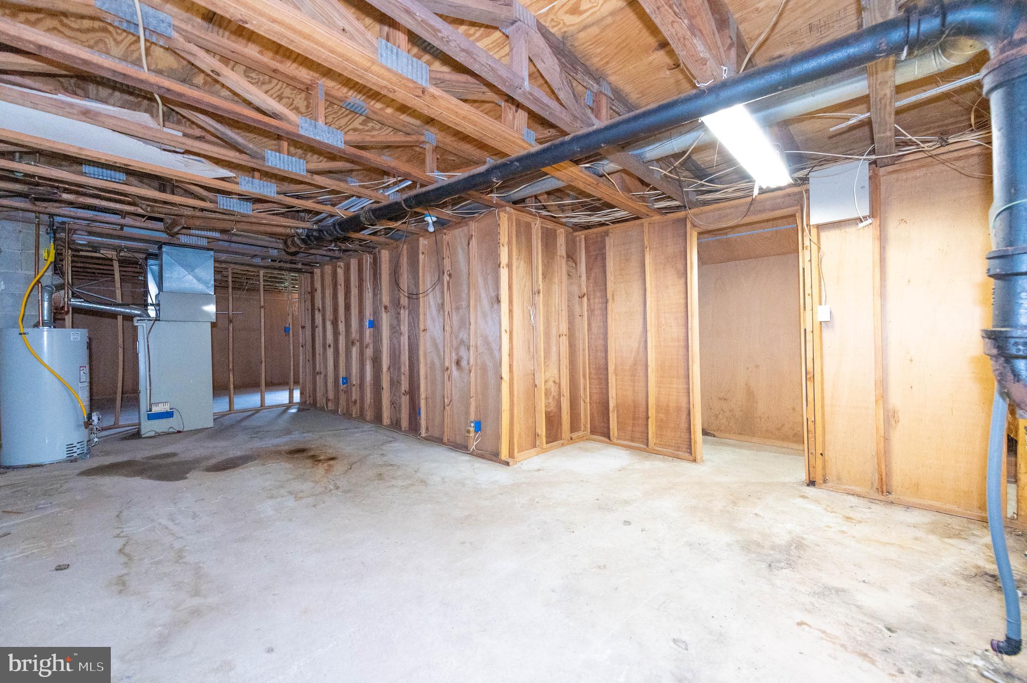 NORTHRIDGE ESTATES - Residential