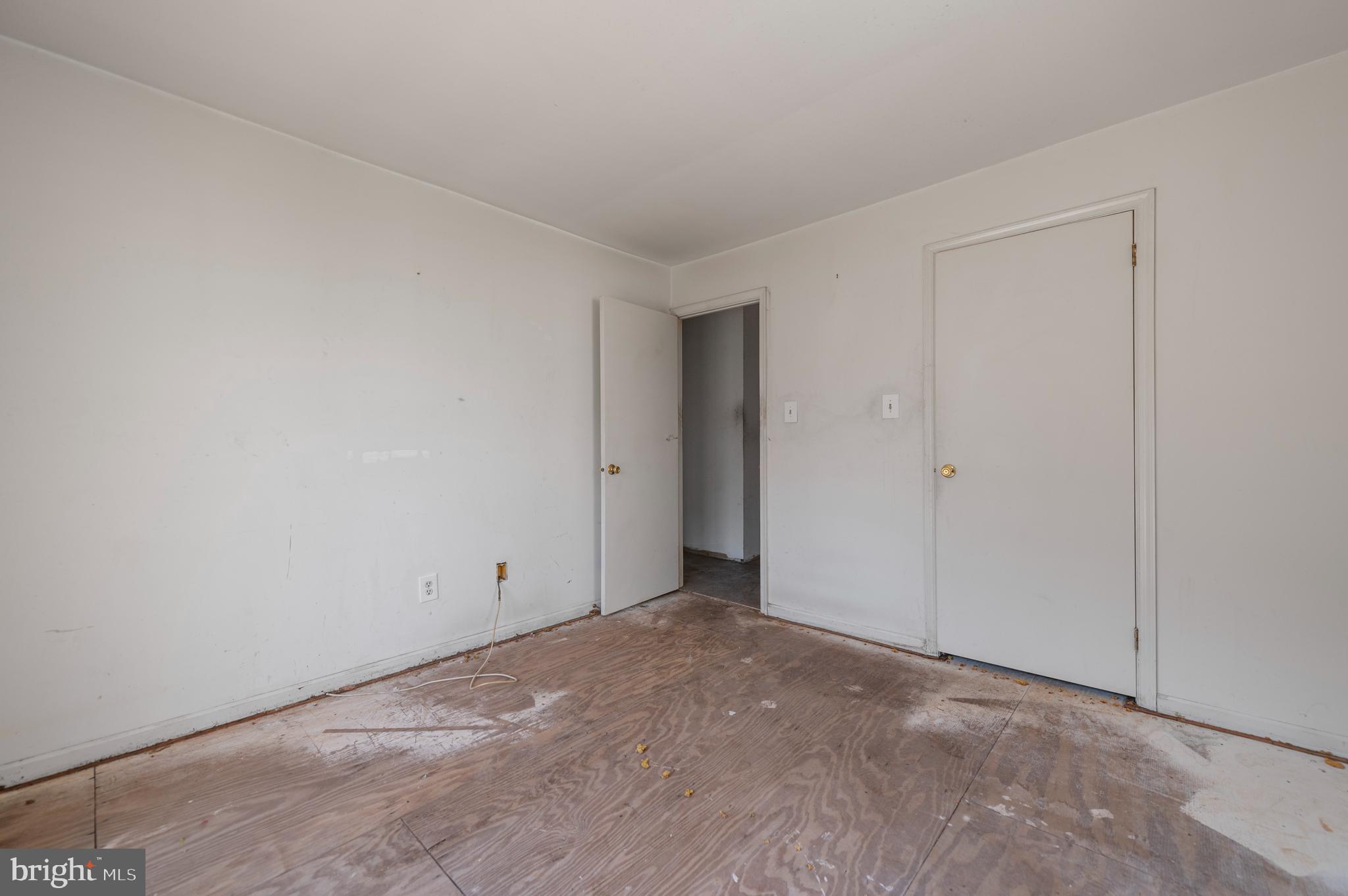 NORTHRIDGE ESTATES - Residential