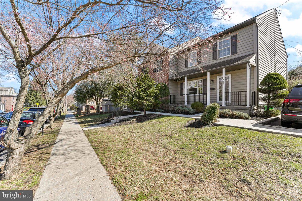 MEDIA - Residential Lease