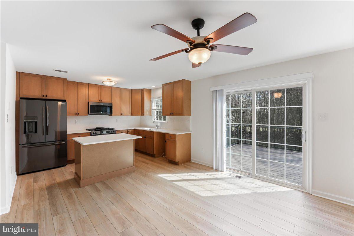 MEDIA - Residential Lease