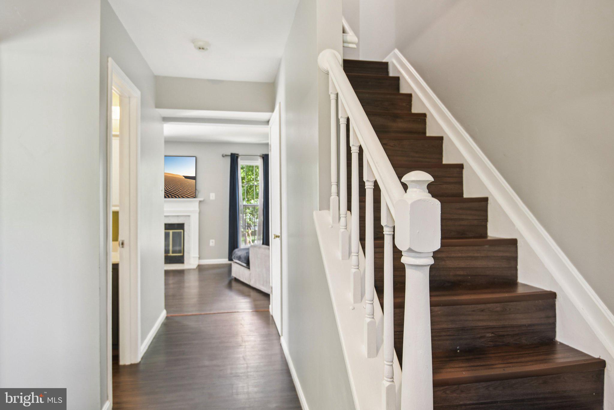 LONGMEAD - Residential