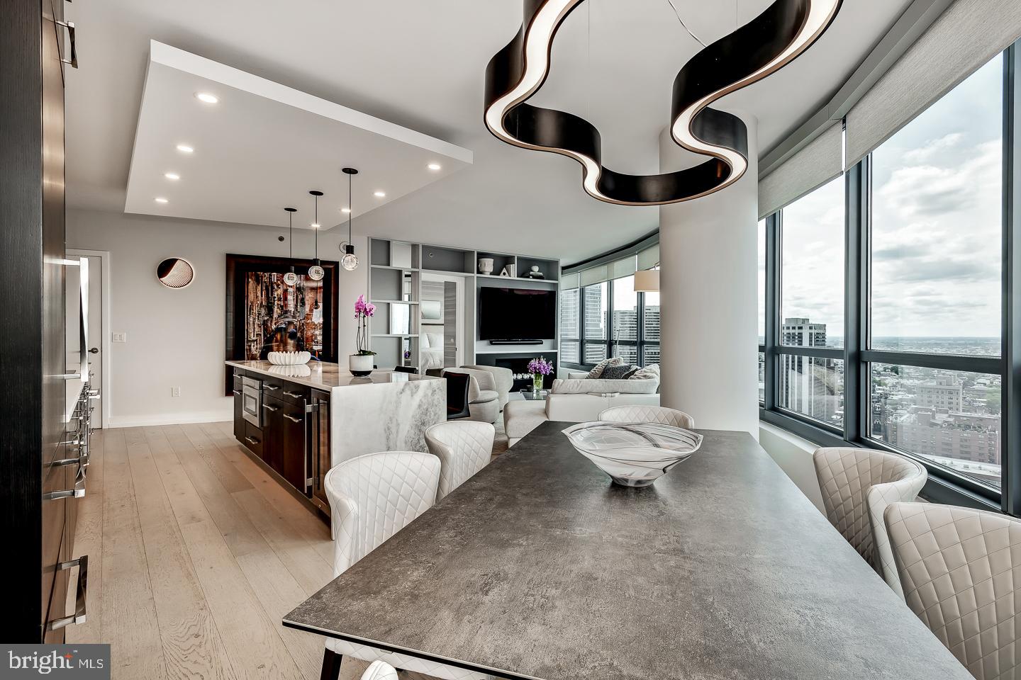 RITTENHOUSE SQUARE - Residential