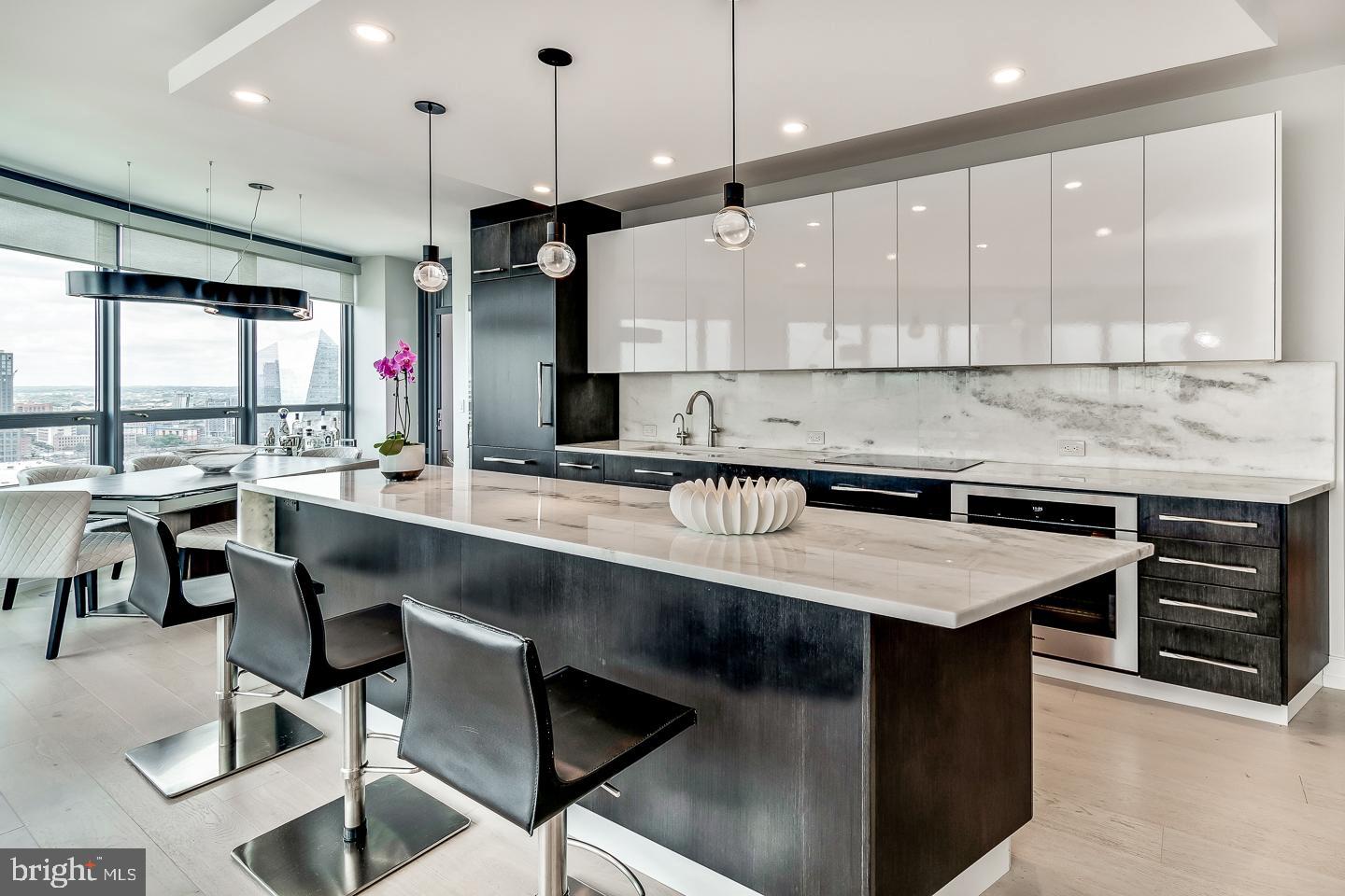 RITTENHOUSE SQUARE - Residential