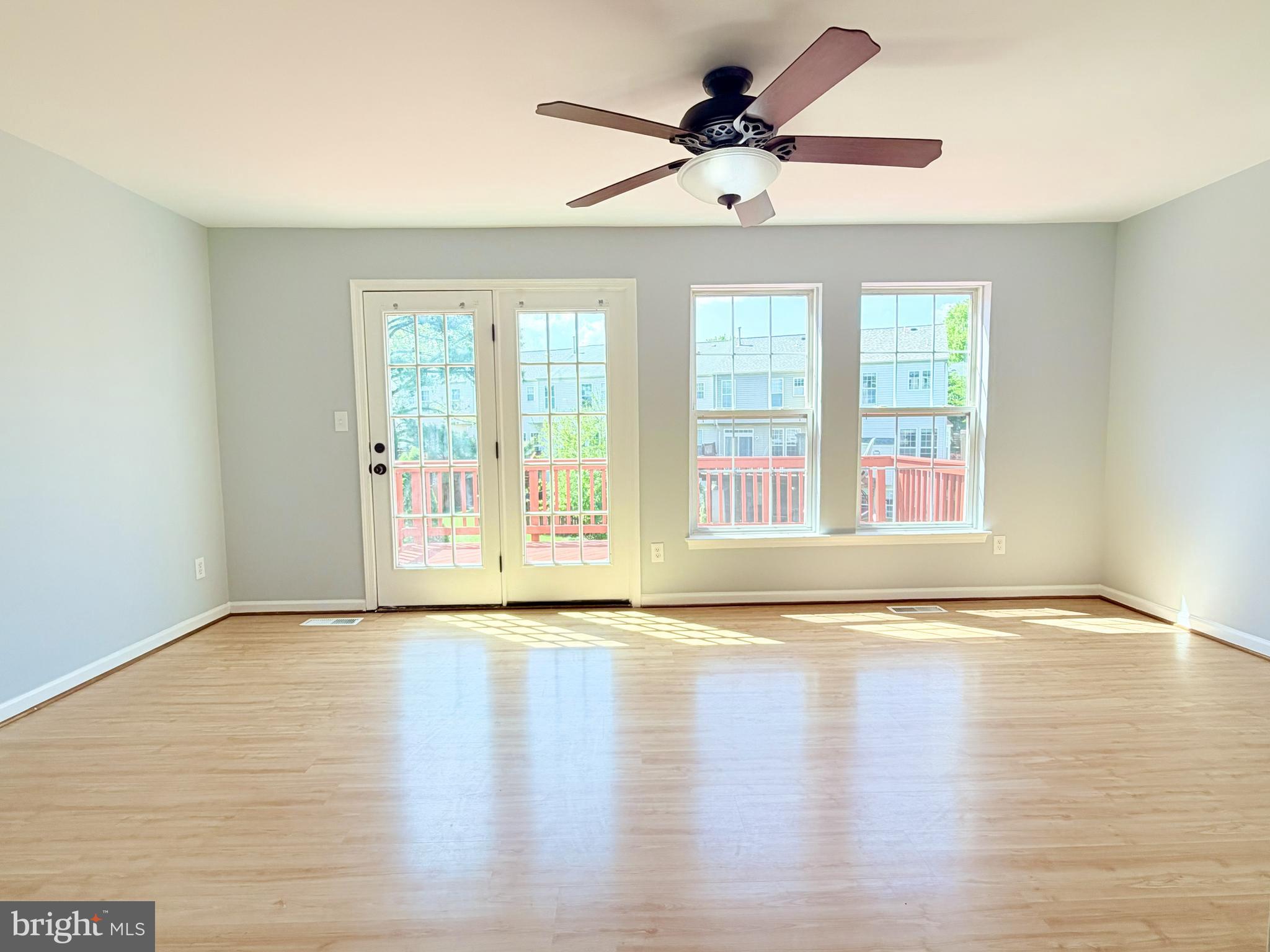 GREENHILL CROSSING - Residential