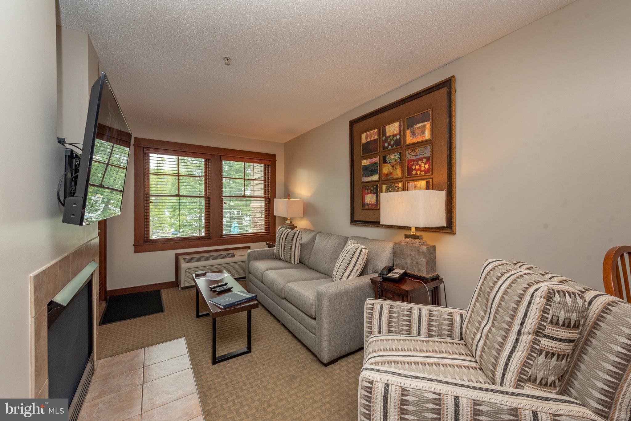 565 GLENDALE ROAD 115A