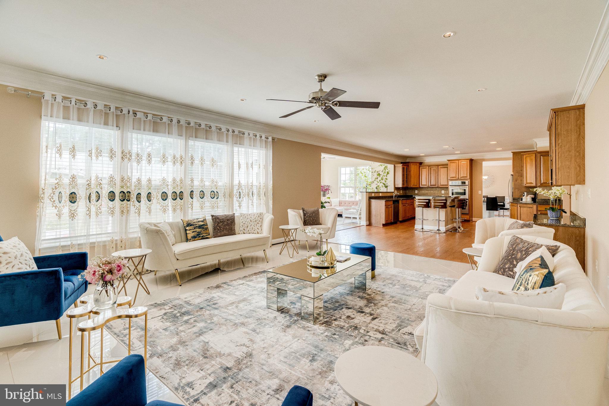 BLUE SPRING FARM - Residential