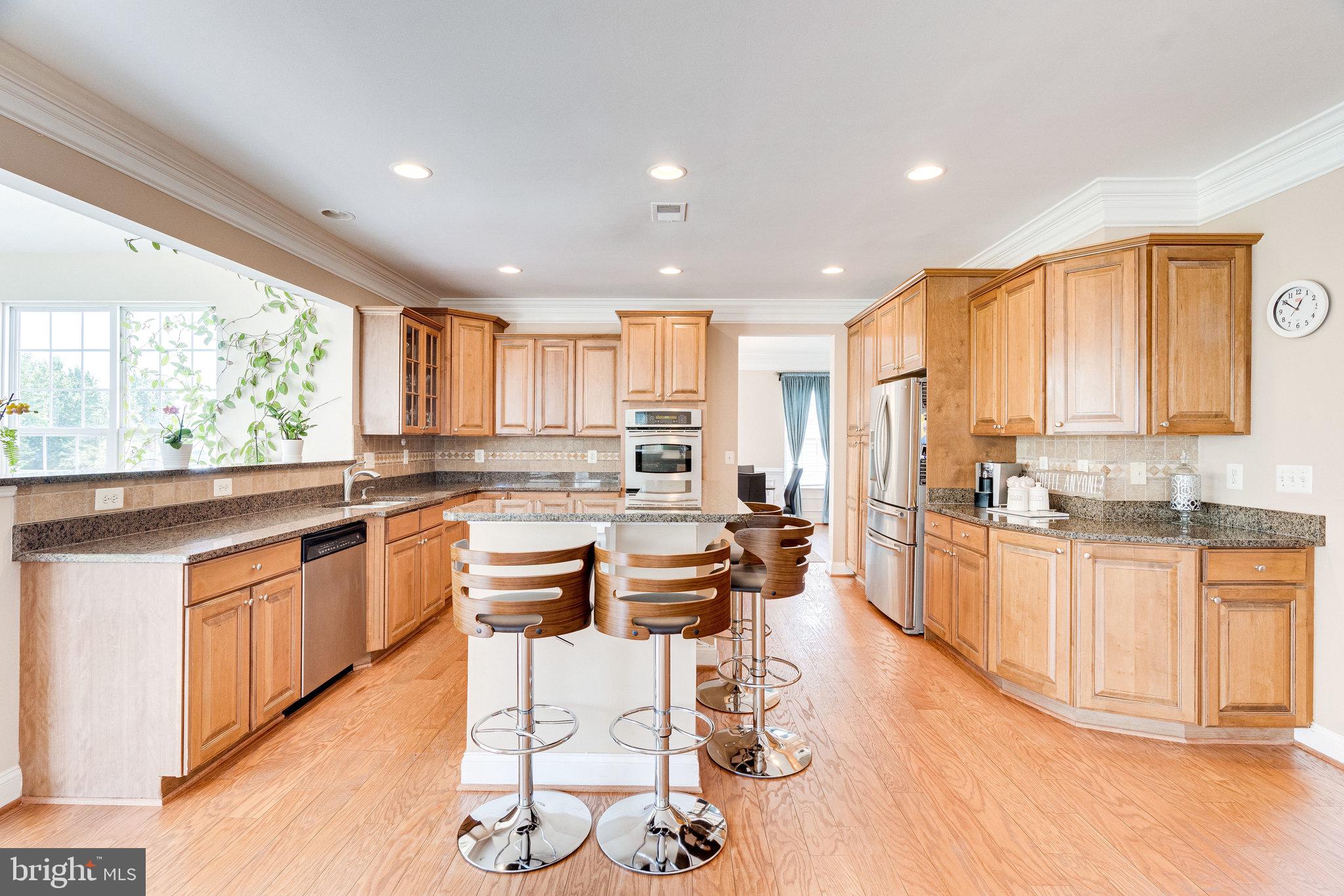 BLUE SPRING FARM - Residential