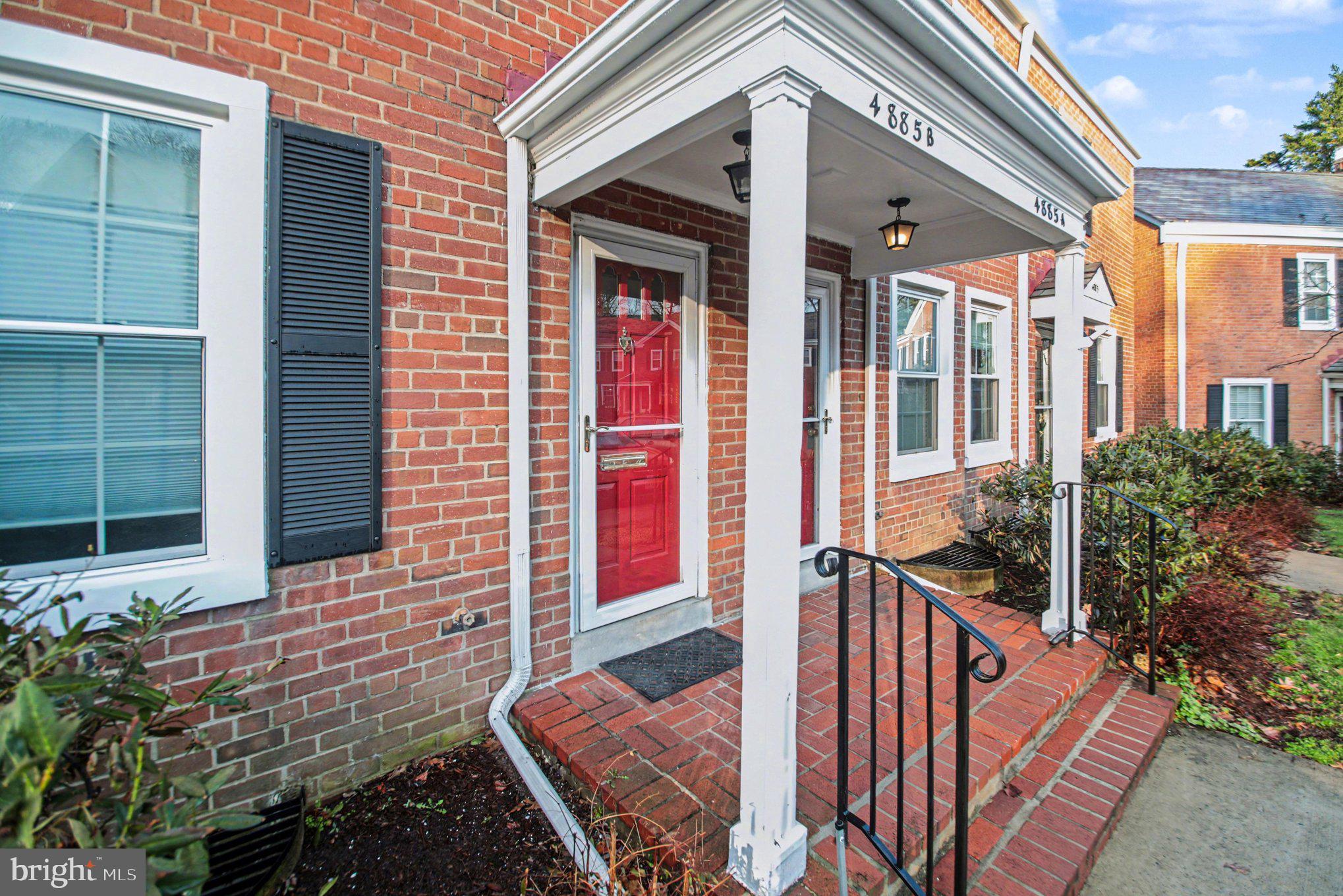 4885 28TH STREET S B