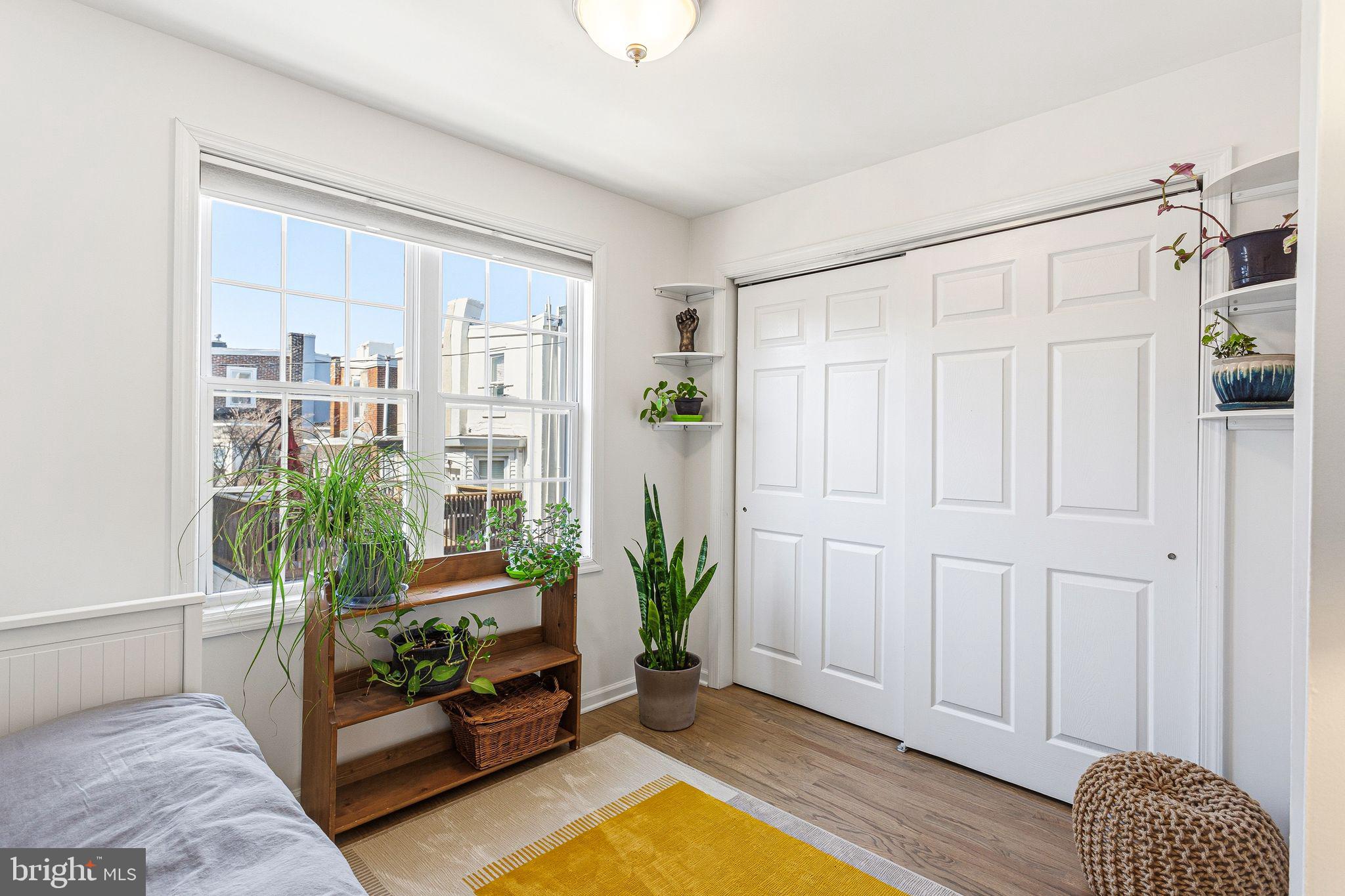 ART MUSEUM AREA - Residential