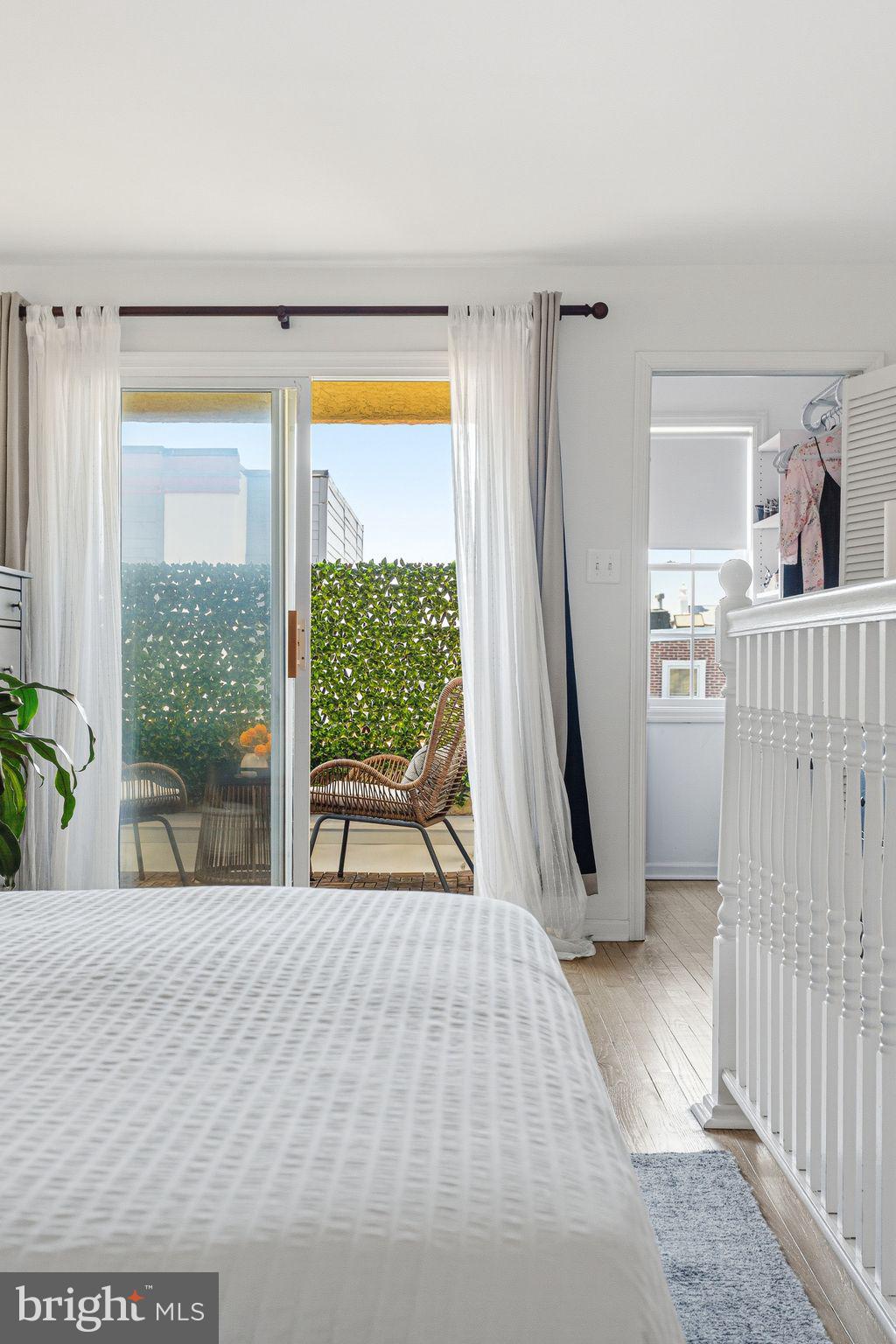 ART MUSEUM AREA - Residential