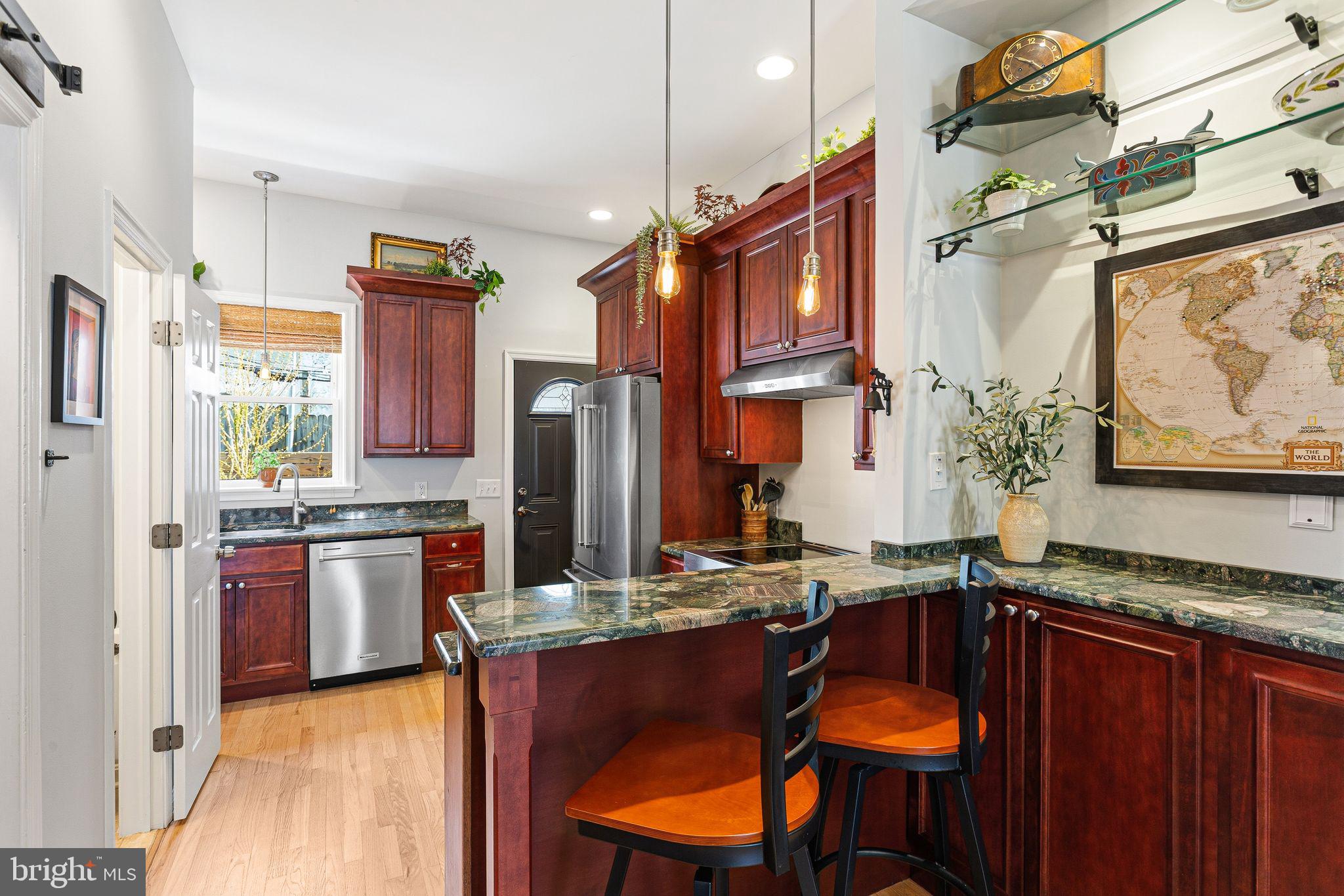 ART MUSEUM AREA - Residential