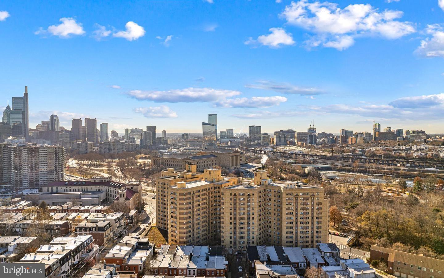 ART MUSEUM AREA - Residential