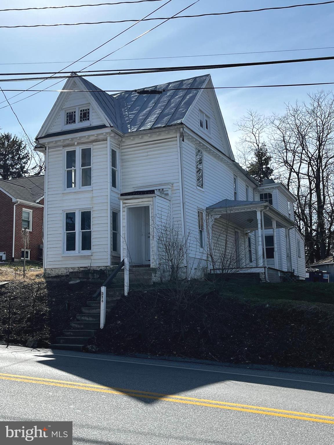 NONE AVAILABLE - Residential Lease