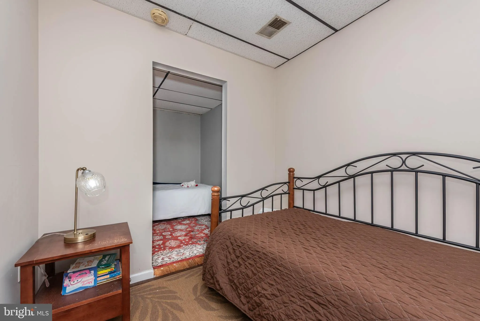 Baltimore, Maryland 21224, United States, 3 Bedrooms Bedrooms, ,2 BathroomsBathrooms,Residential,Pending,103110