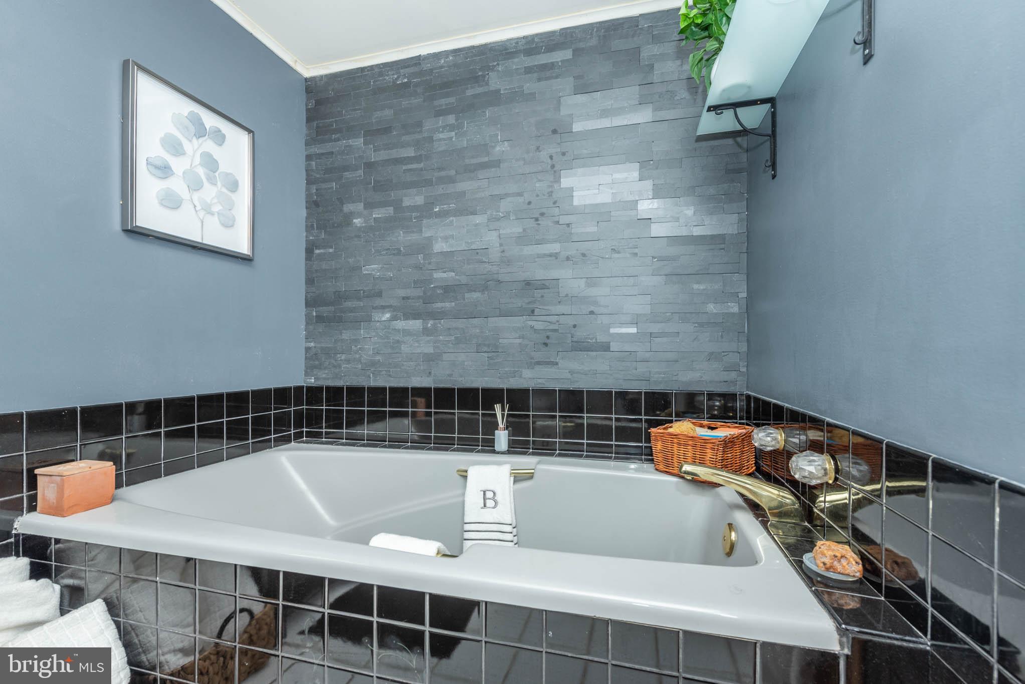 BAYVIEW - Residential