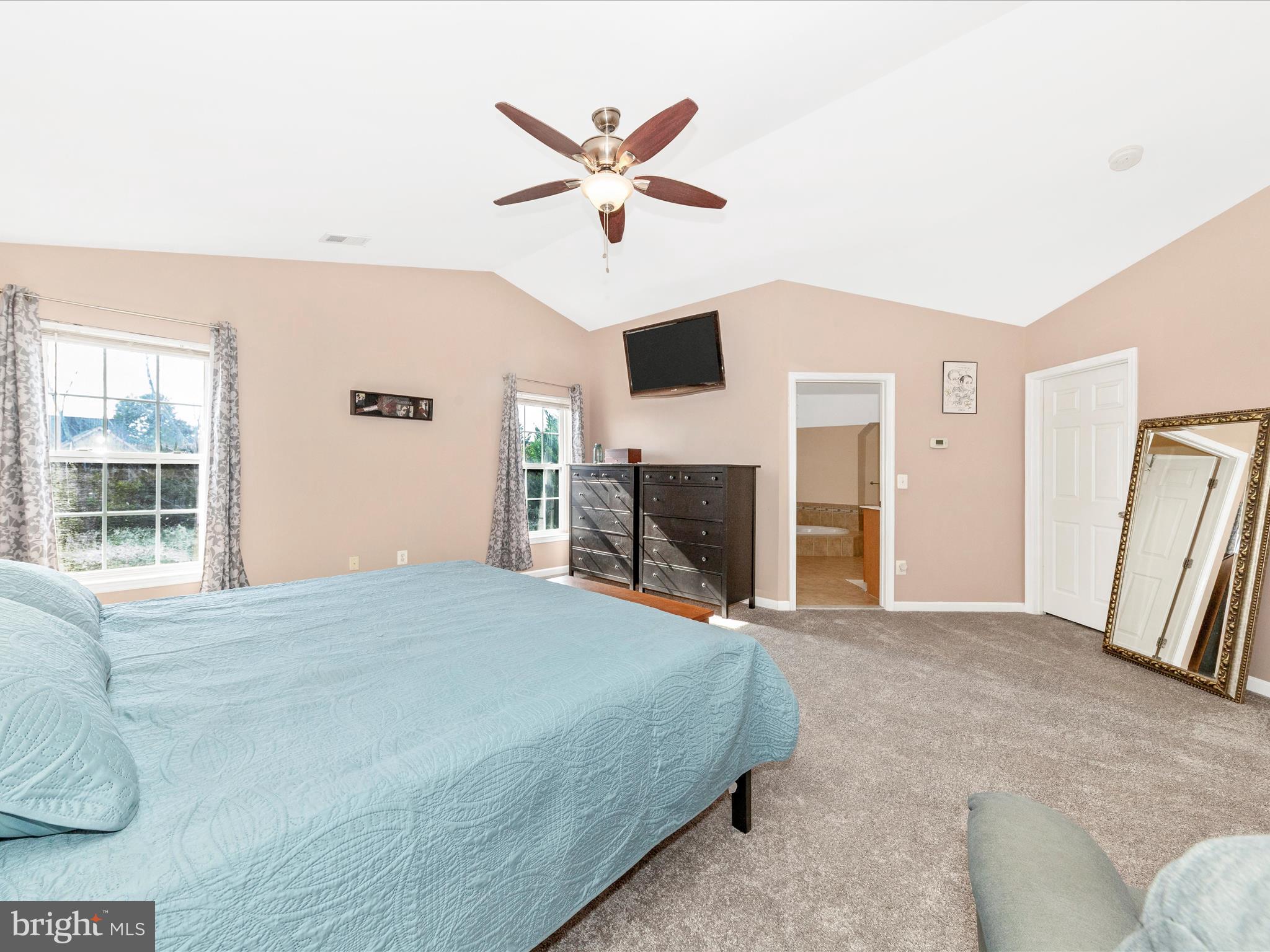 NEW TOWN MEADOWS - Residential