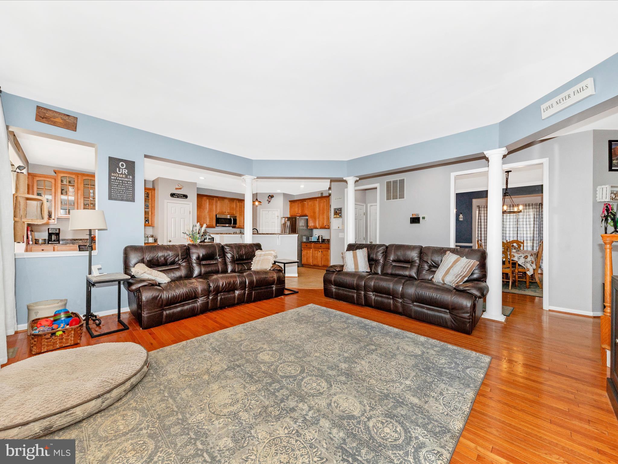 NEW TOWN MEADOWS - Residential