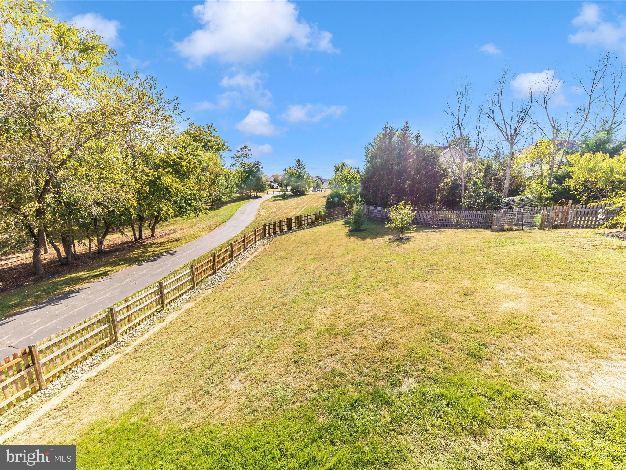 NEW TOWN MEADOWS - Residential