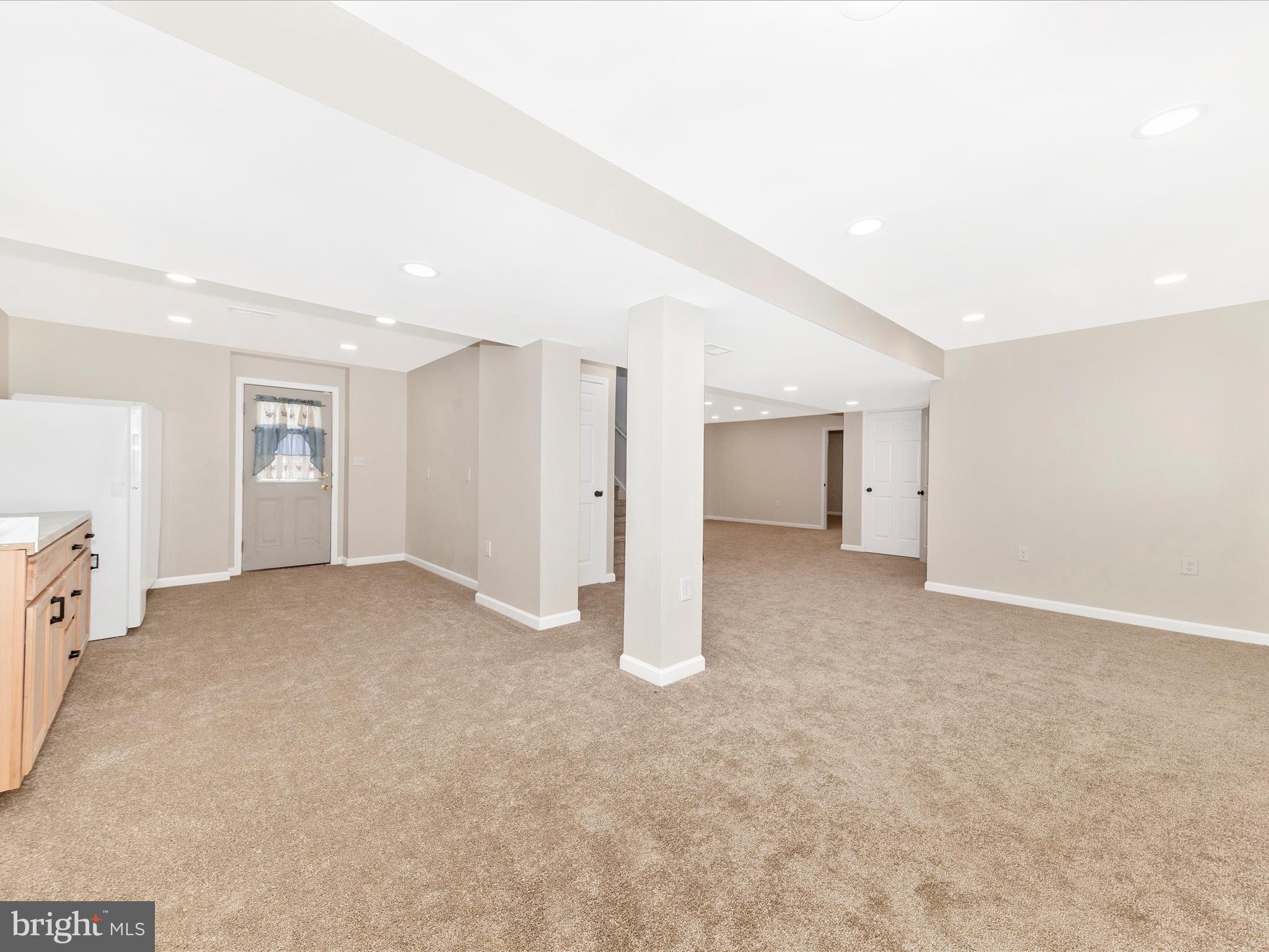 NEW TOWN MEADOWS - Residential