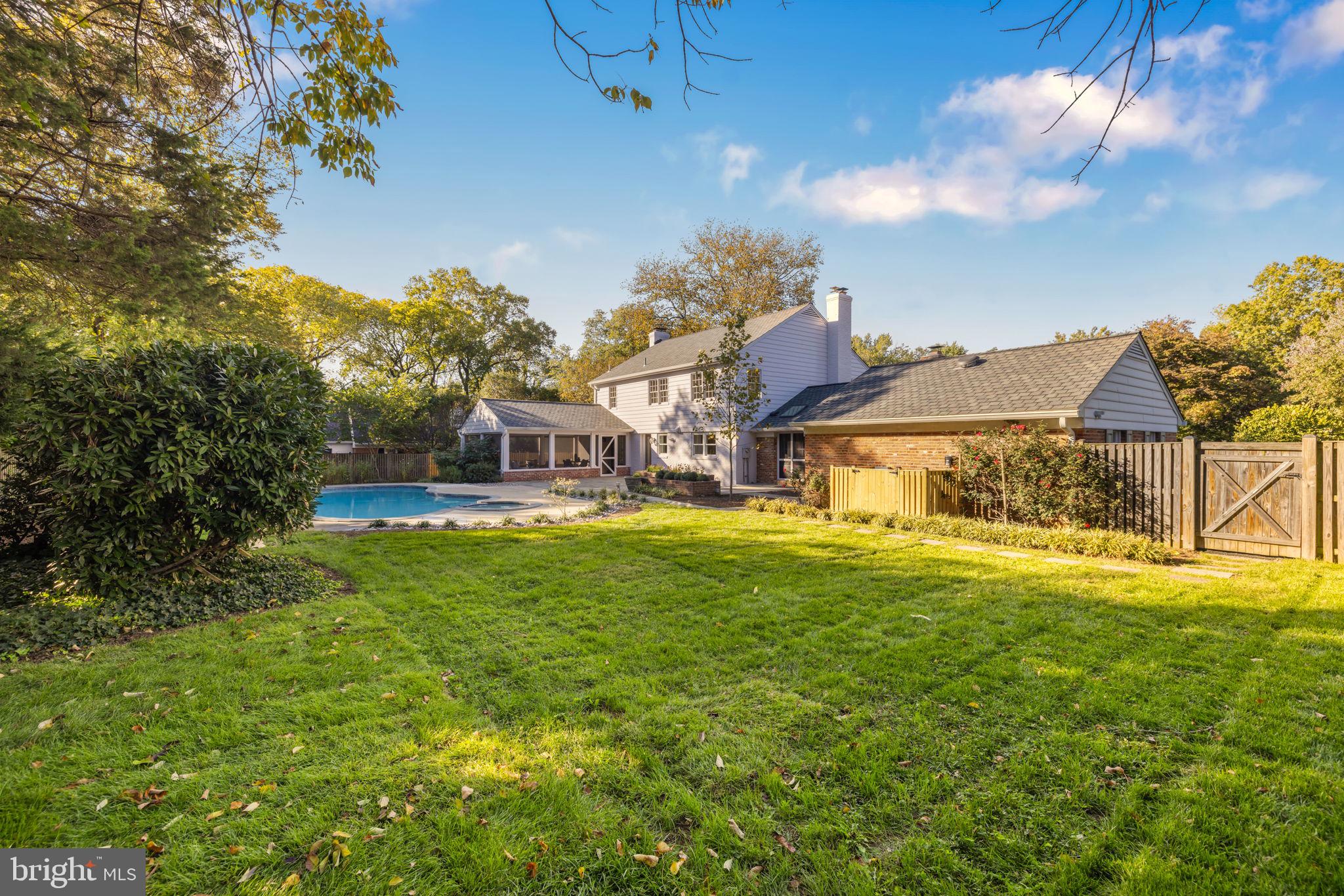 FT WILLIAMS PARK - Residential