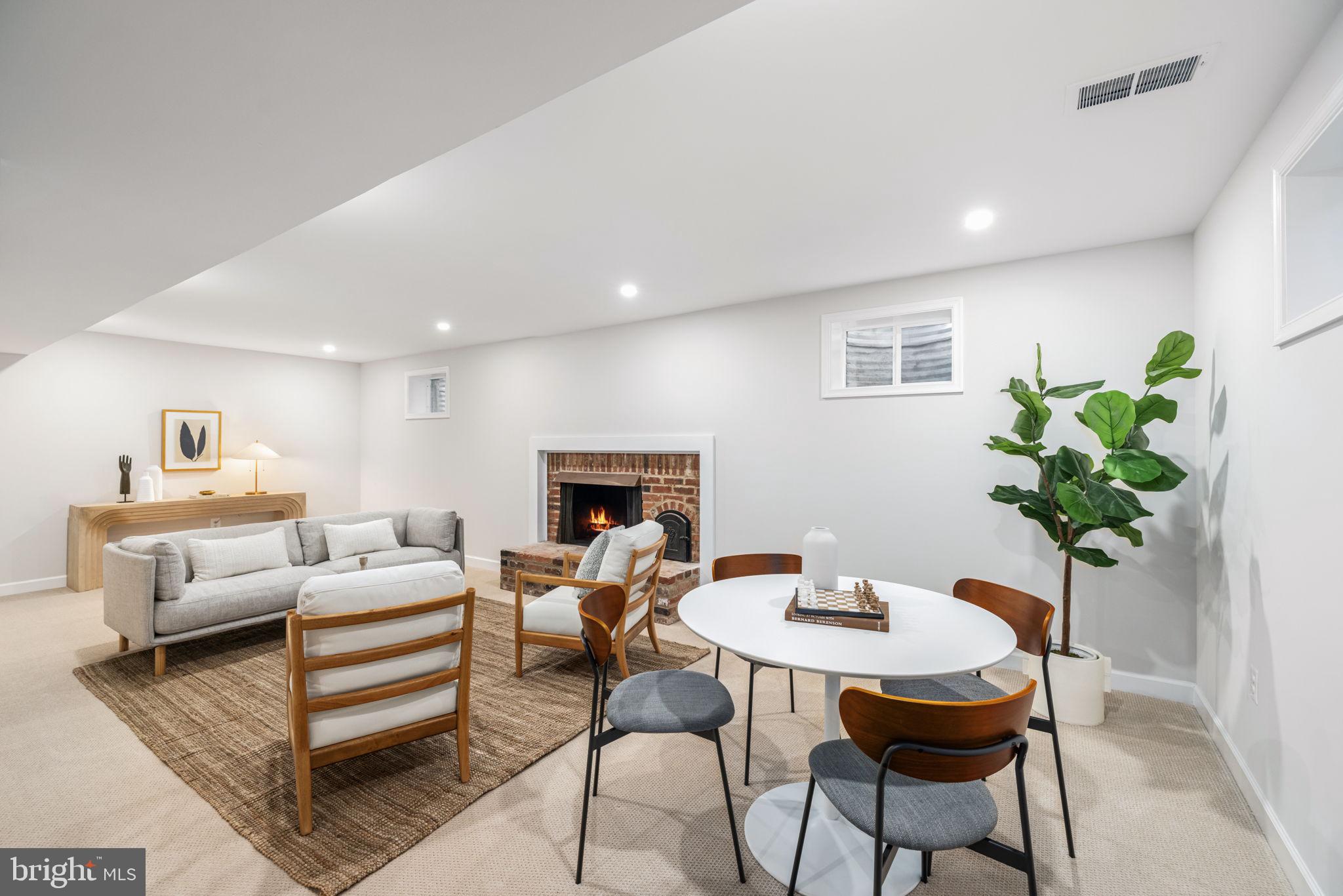 FT WILLIAMS PARK - Residential