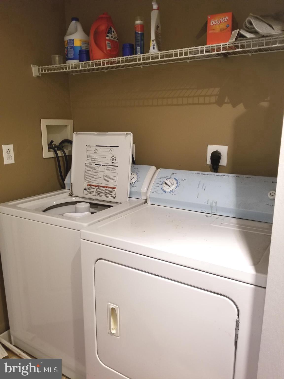 BELLA VISTA - Residential Lease