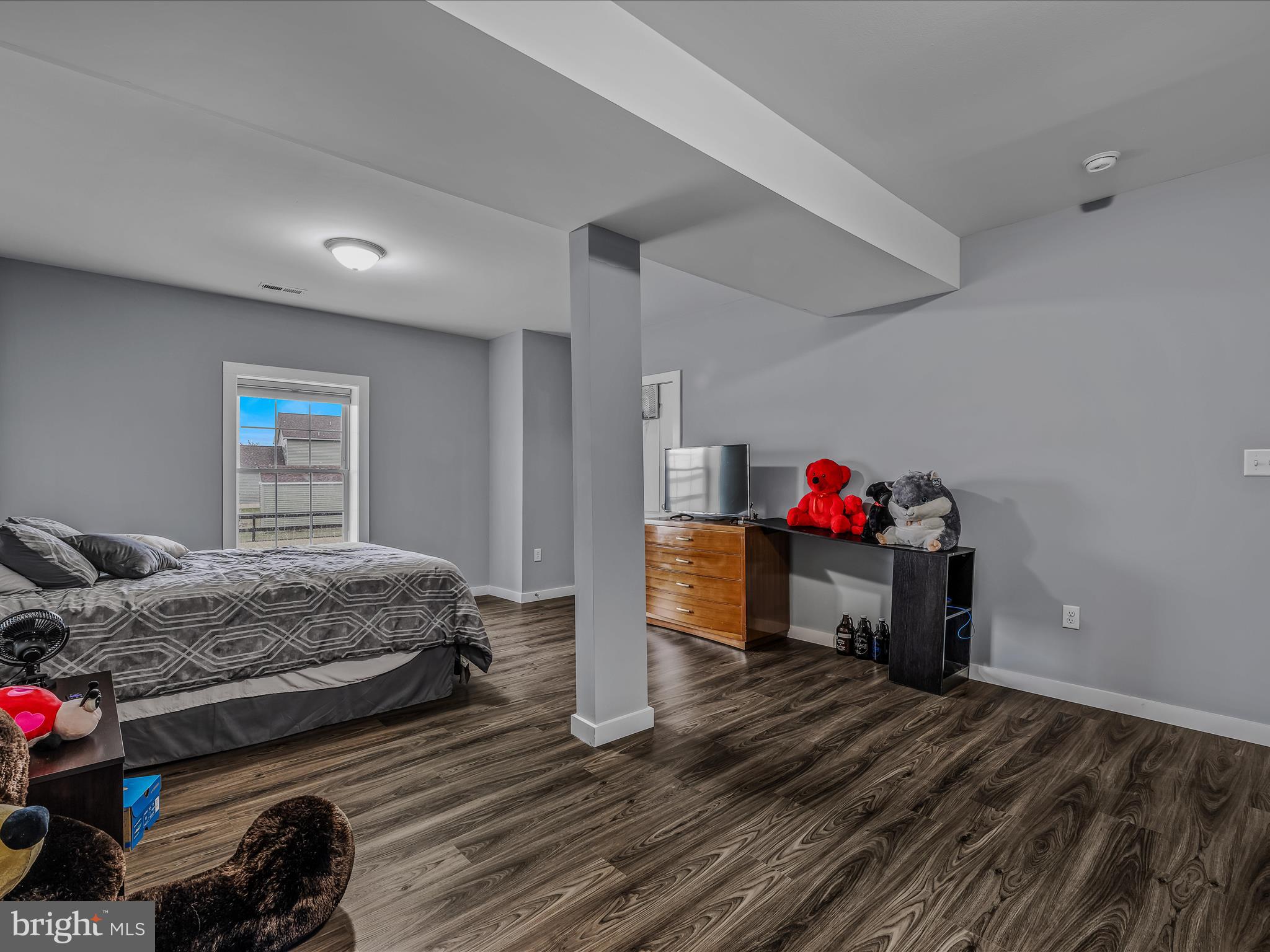 PEBBLE RIDGE - Residential