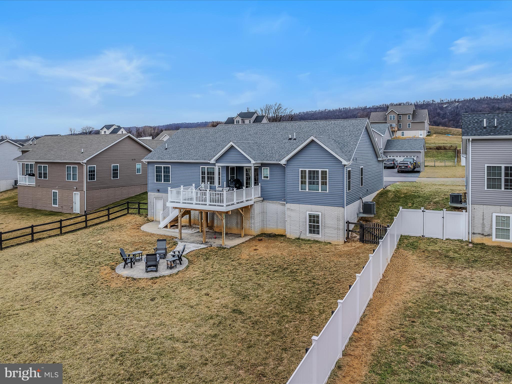 PEBBLE RIDGE - Residential