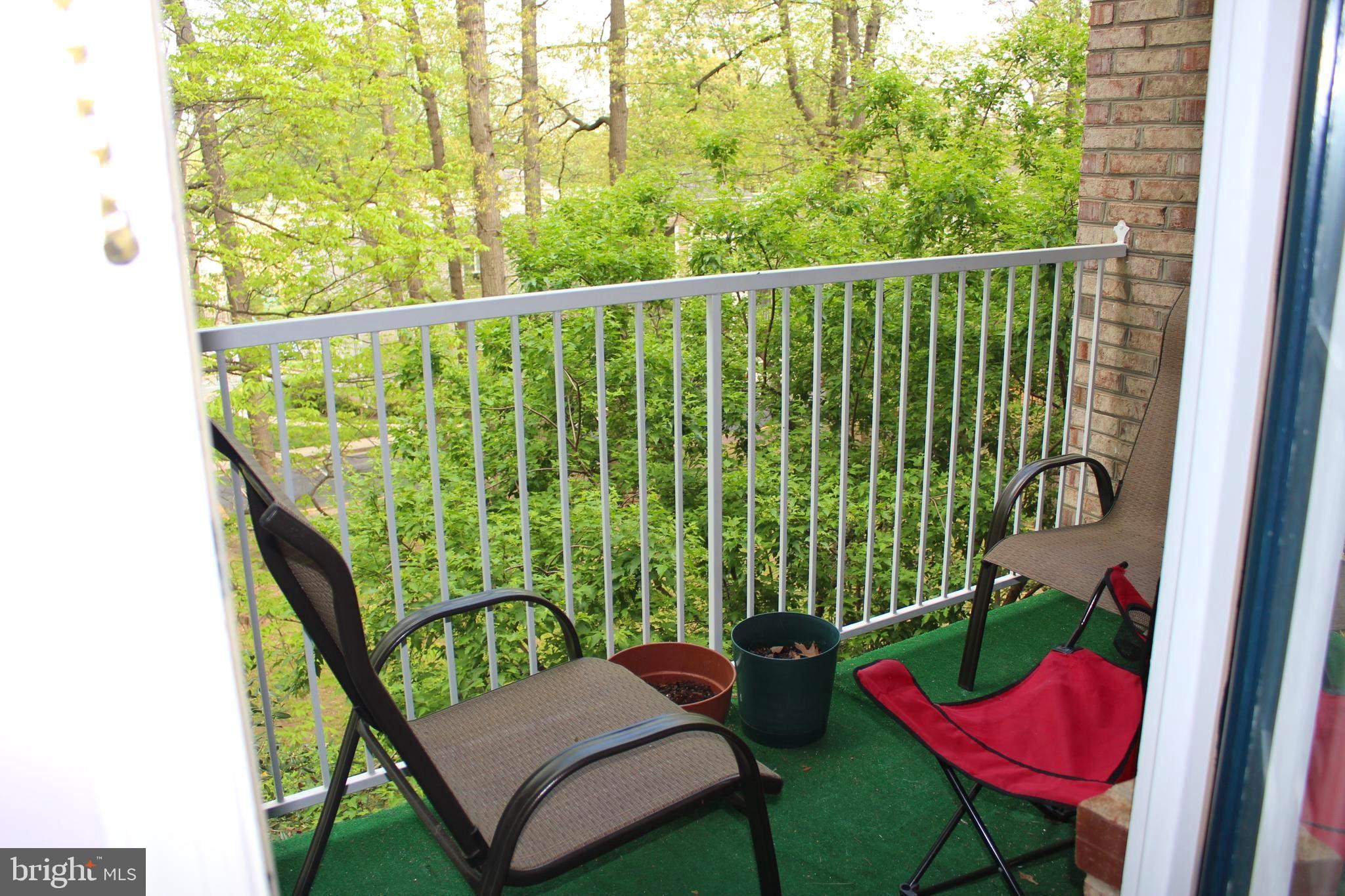 WESTBRIAR PLAZA - Residential Lease