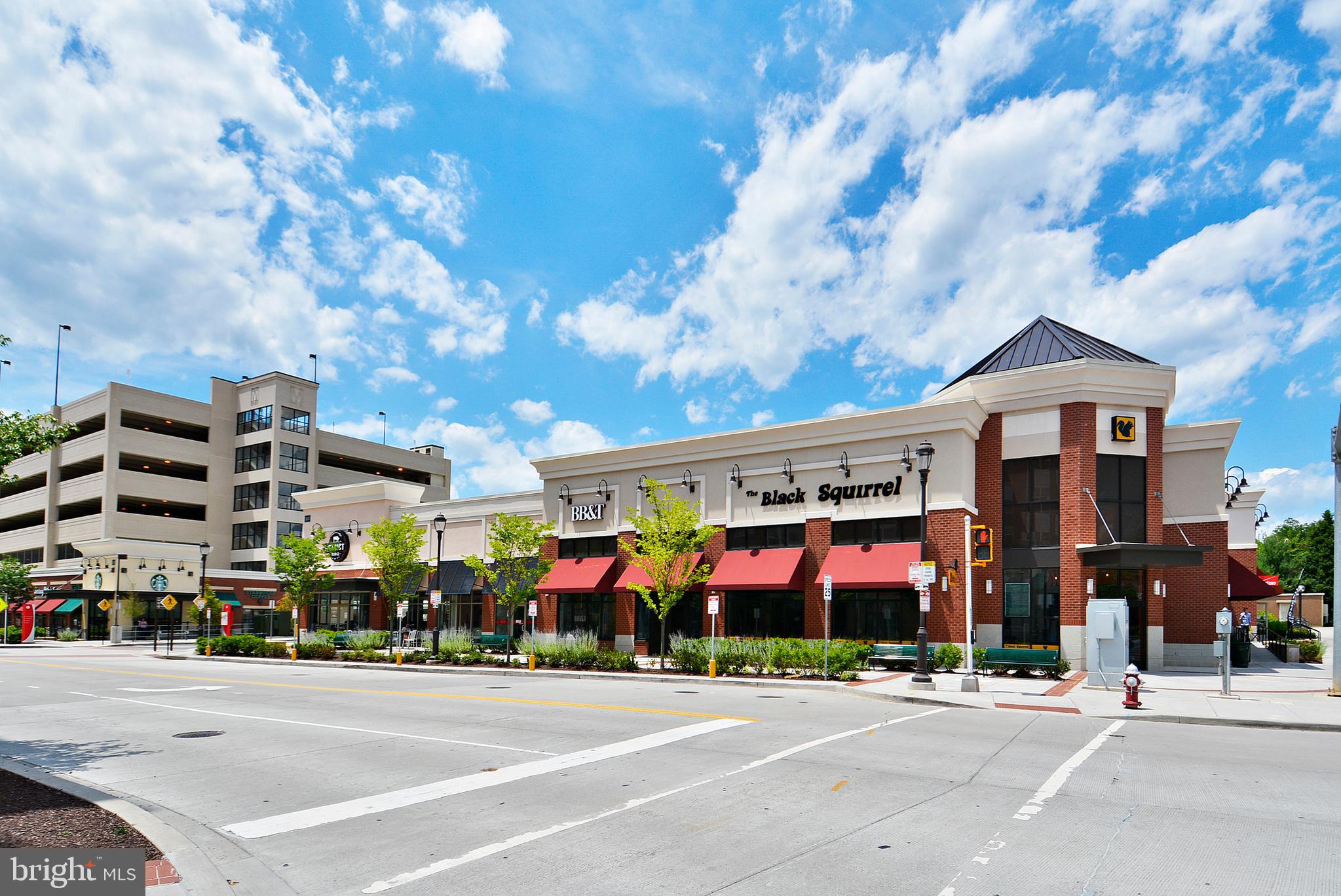 WESTBRIAR PLAZA - Residential Lease