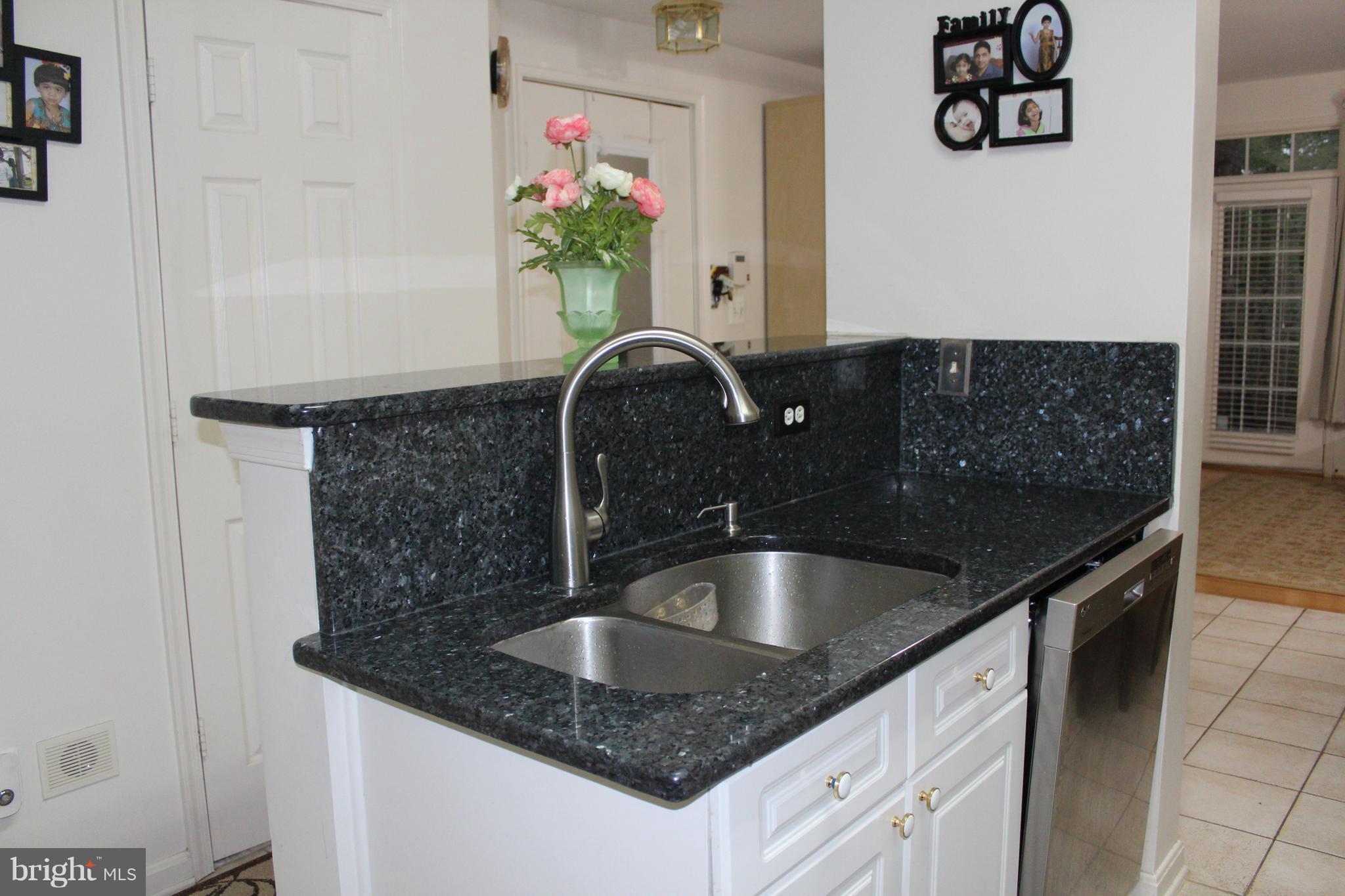 WESTBRIAR PLAZA - Residential Lease