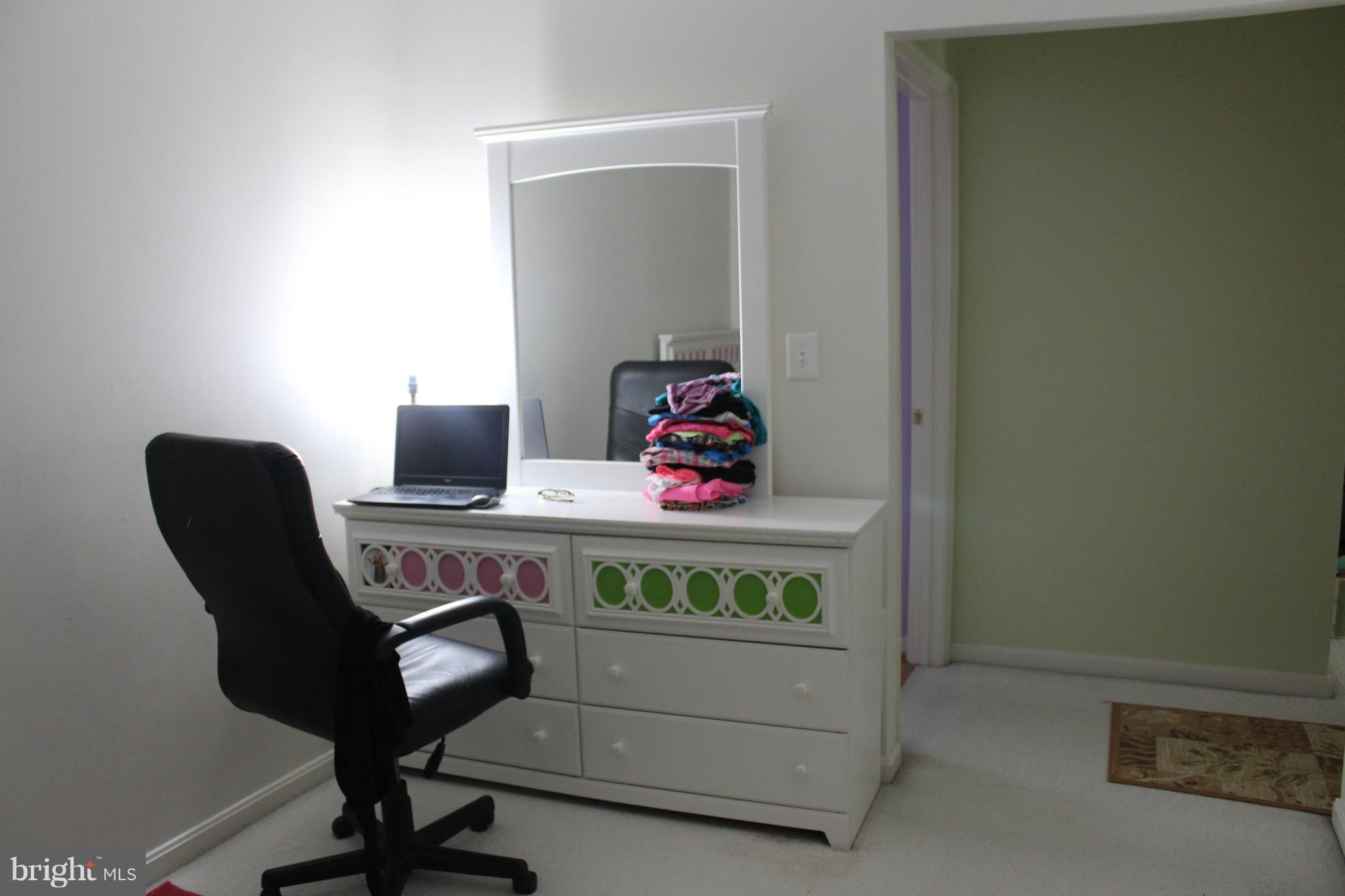 WESTBRIAR PLAZA - Residential Lease