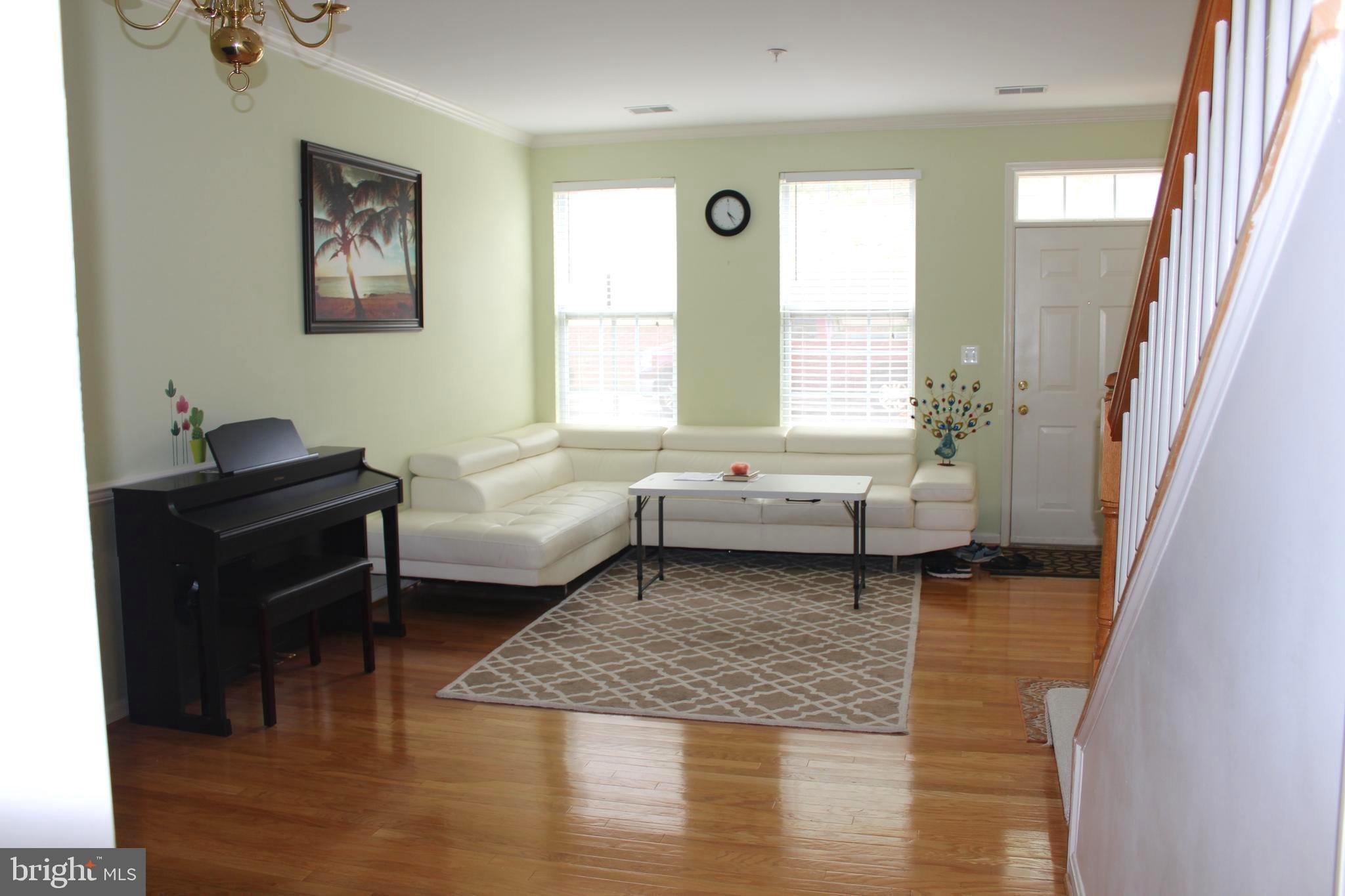 2663 MANHATTAN PLACE 109