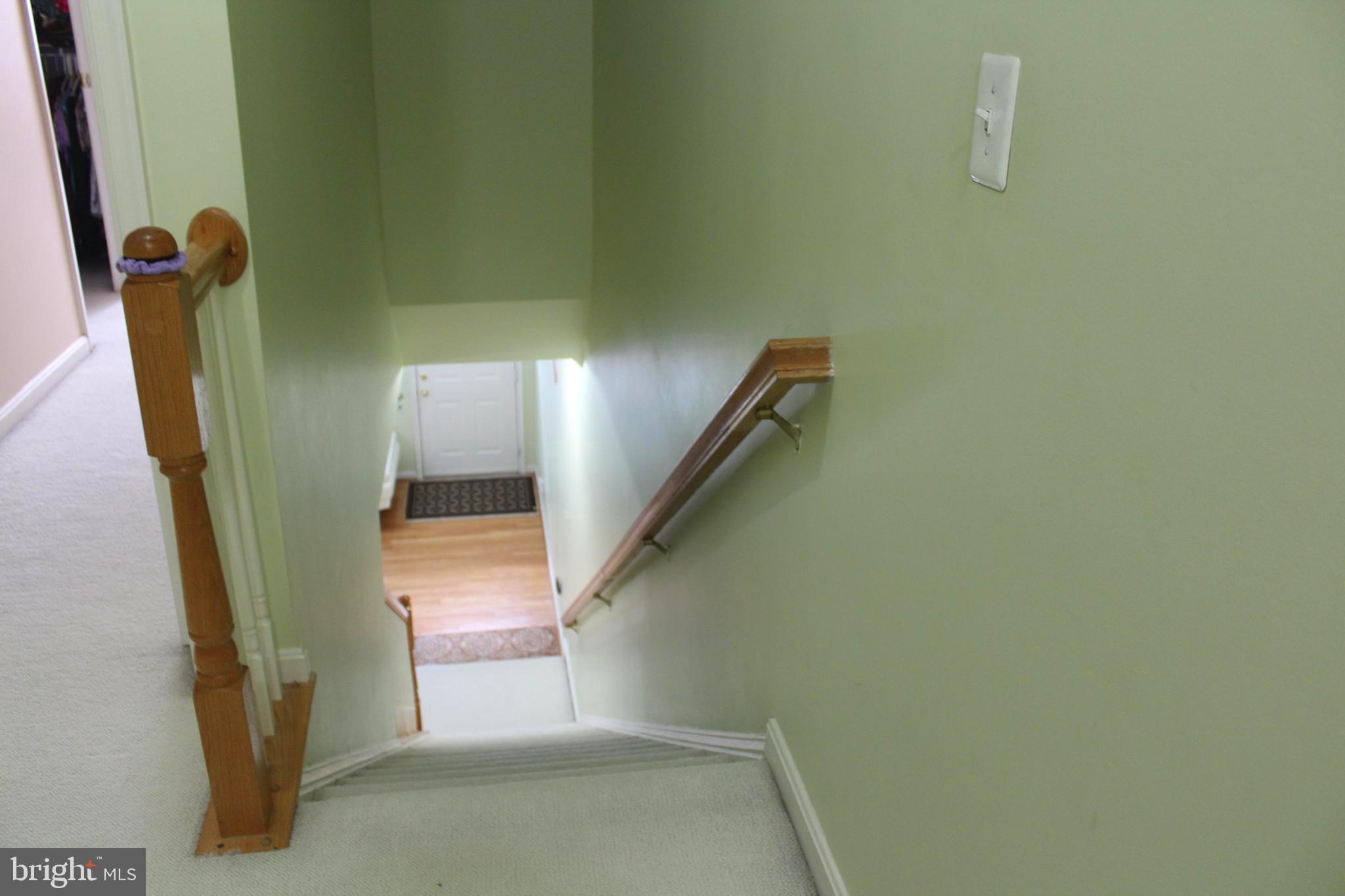 WESTBRIAR PLAZA - Residential Lease