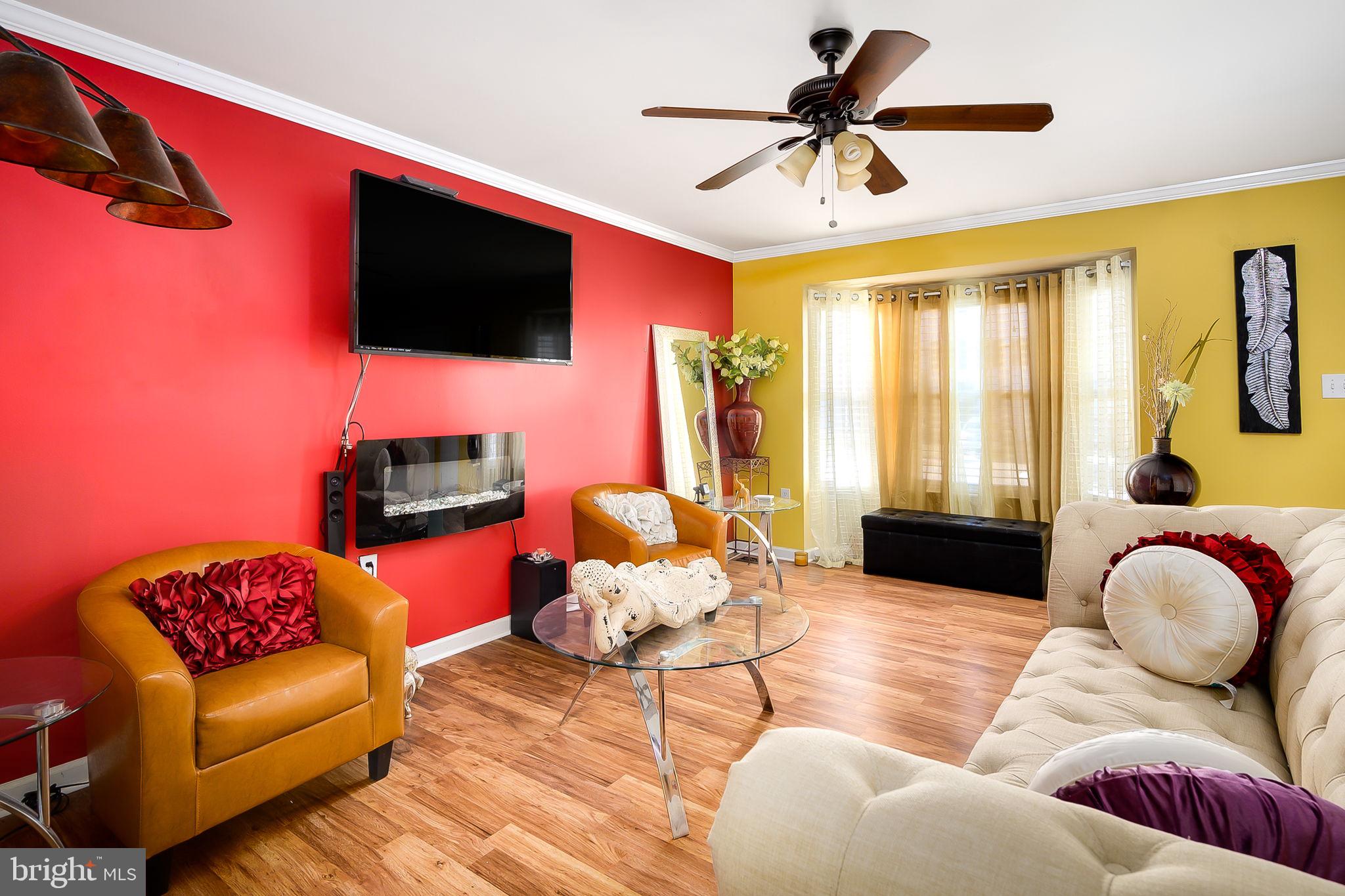 COUNTY GREEN - Residential