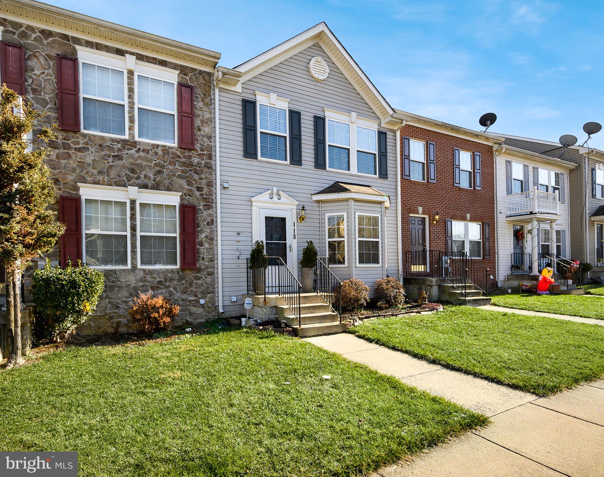 COUNTY GREEN - Residential