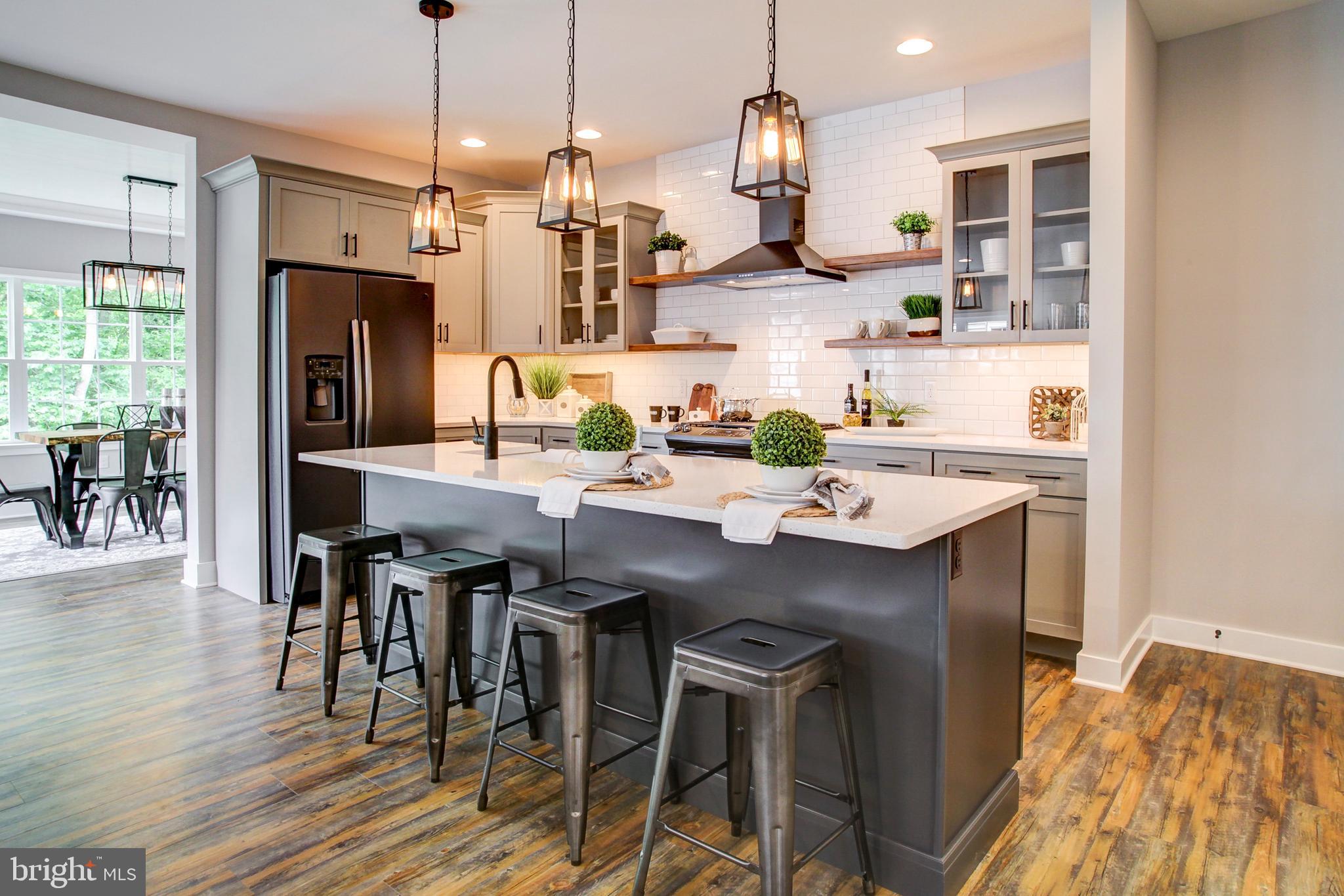 WILLOW BEND FARM - Residential