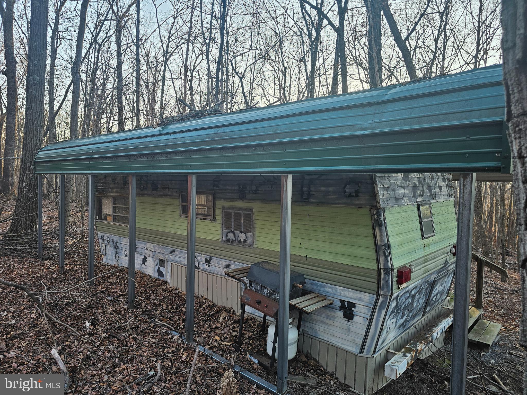 NONE AVAILABLE - Land