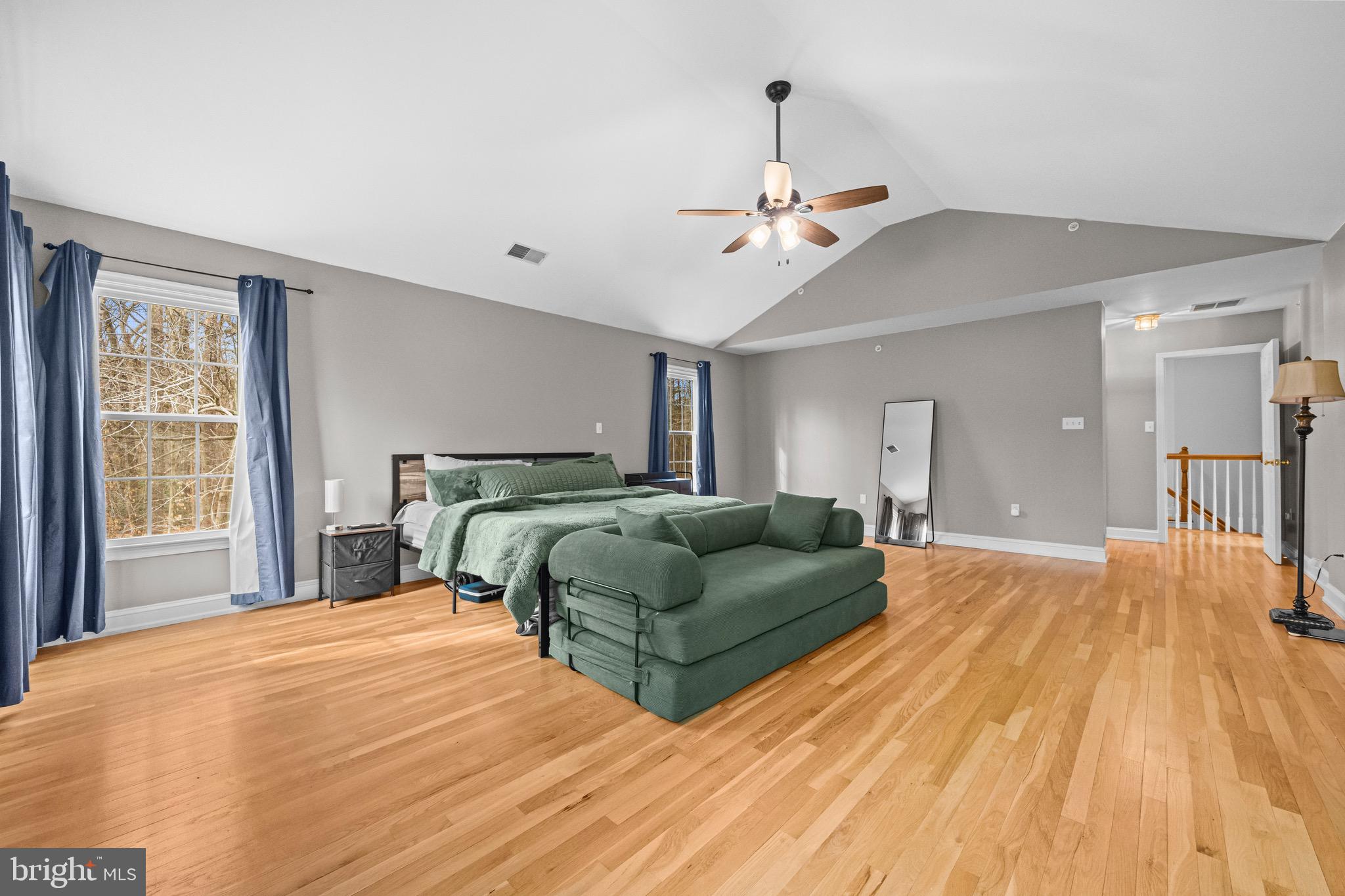 HUNTERS RIDGE - Residential